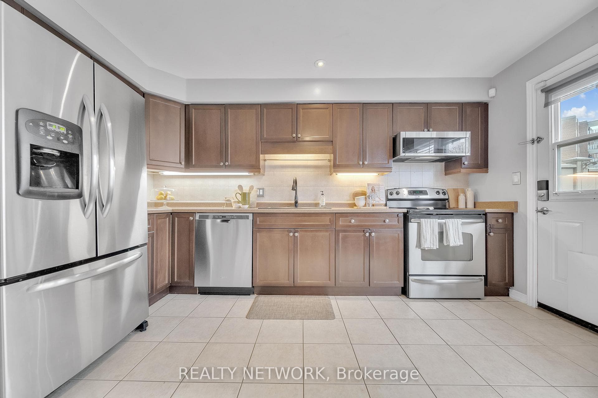 31 Woodman Drive photo 11