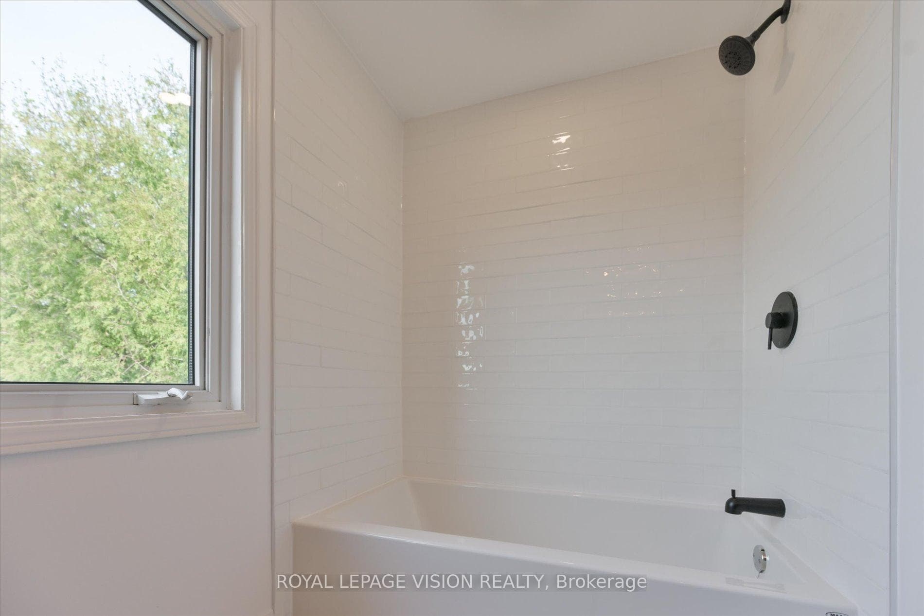 126 Richbell Street photo 21