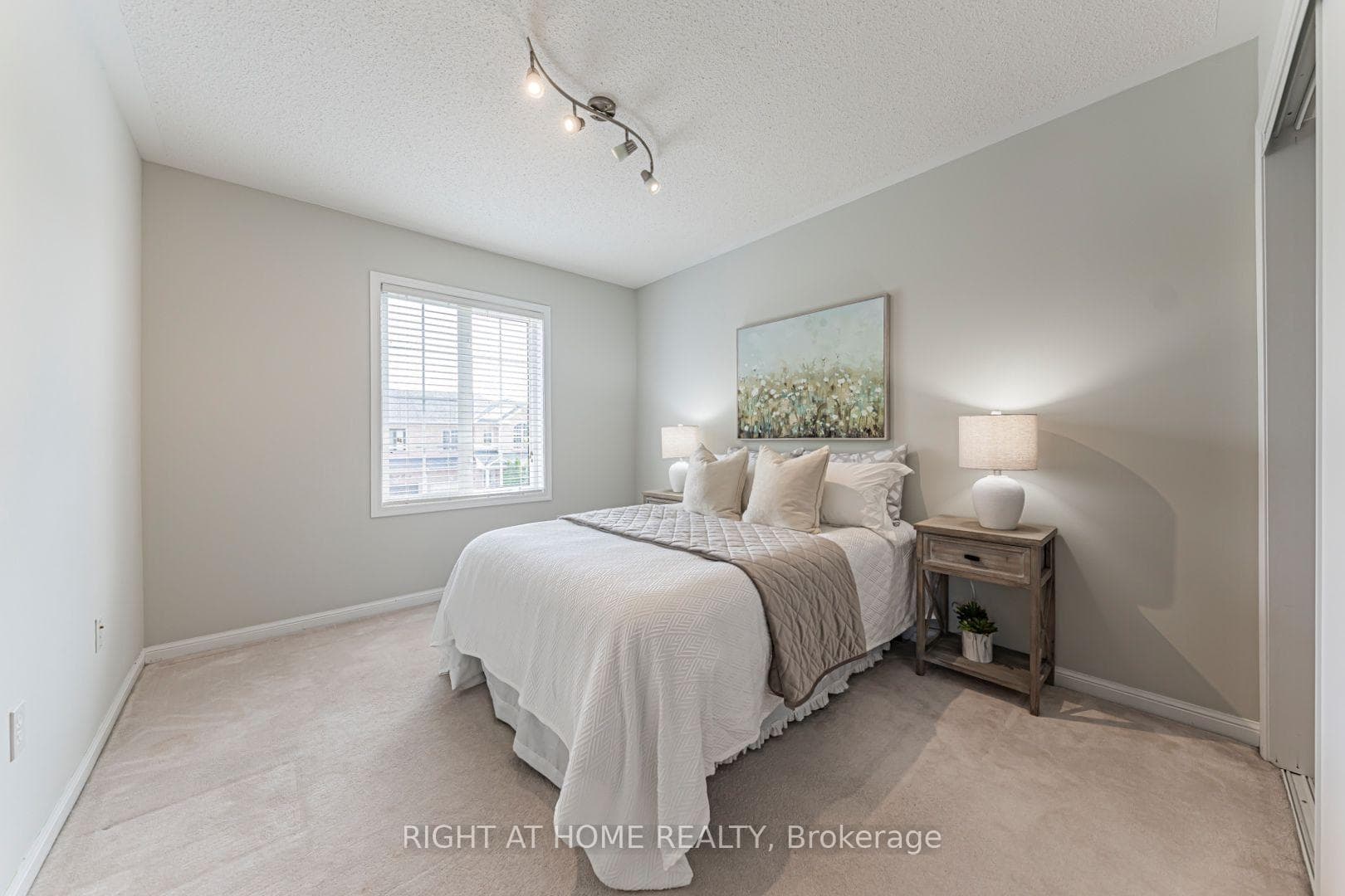 11 Olivett Lane photo 25