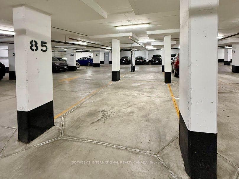 1080 Bay Street Unit 2309 photo 13