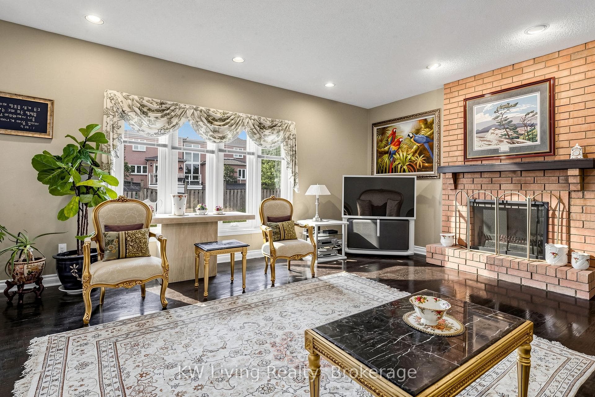 28 Edmund Crescent photo 14