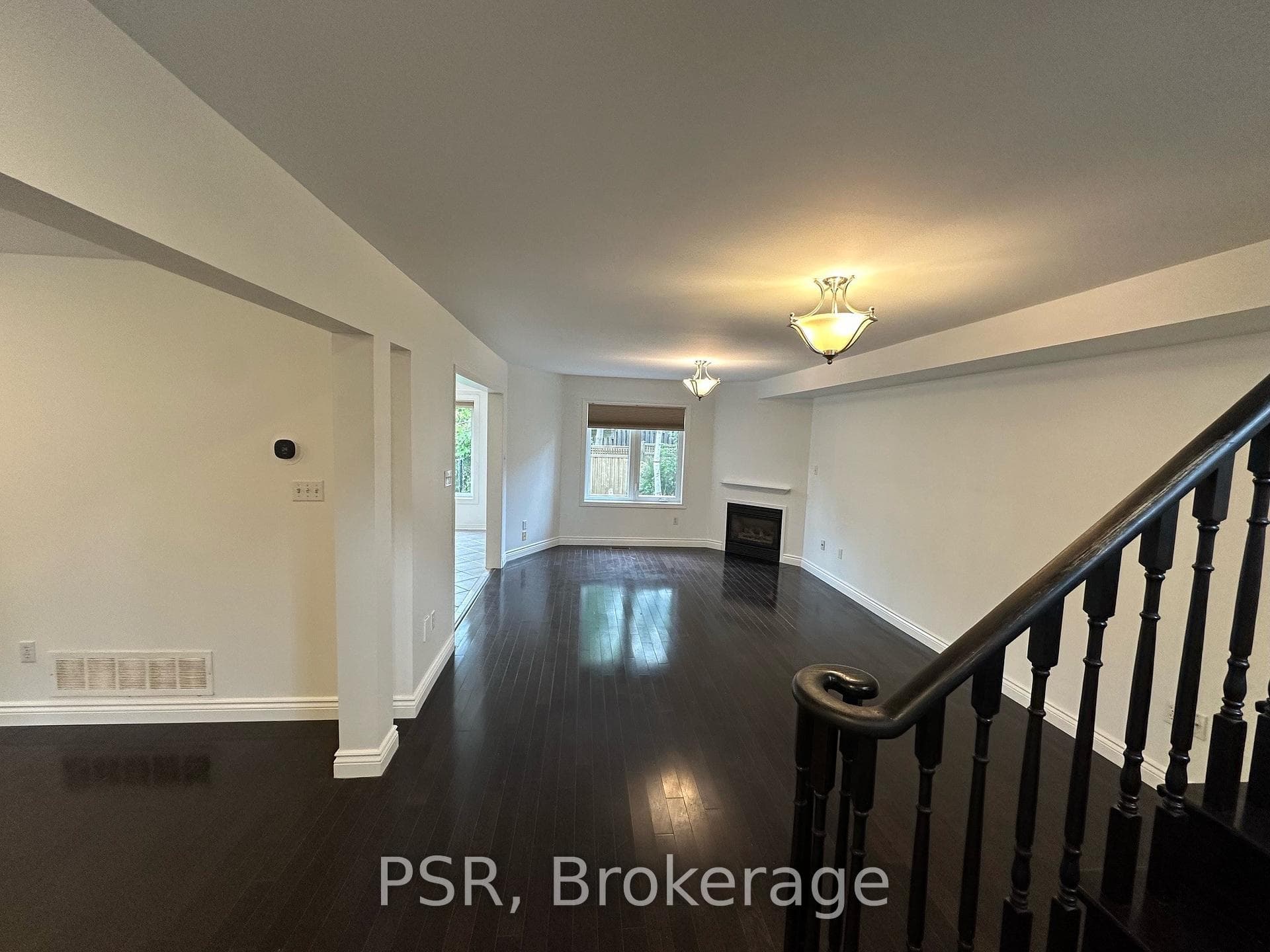 5510 Red Brush Drive photo 2
