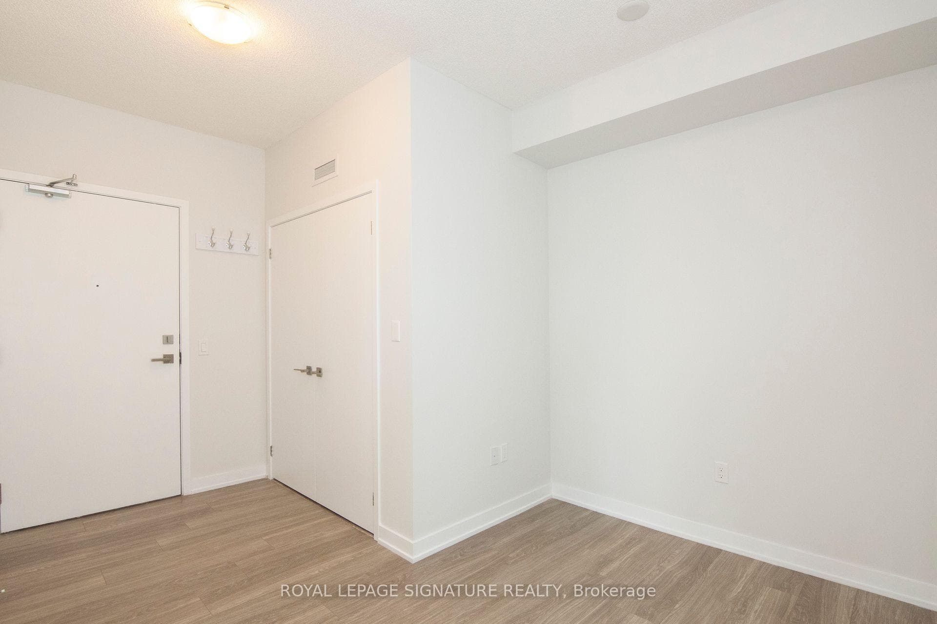 4085 Parkside Village Drive Unit 1009 photo 21