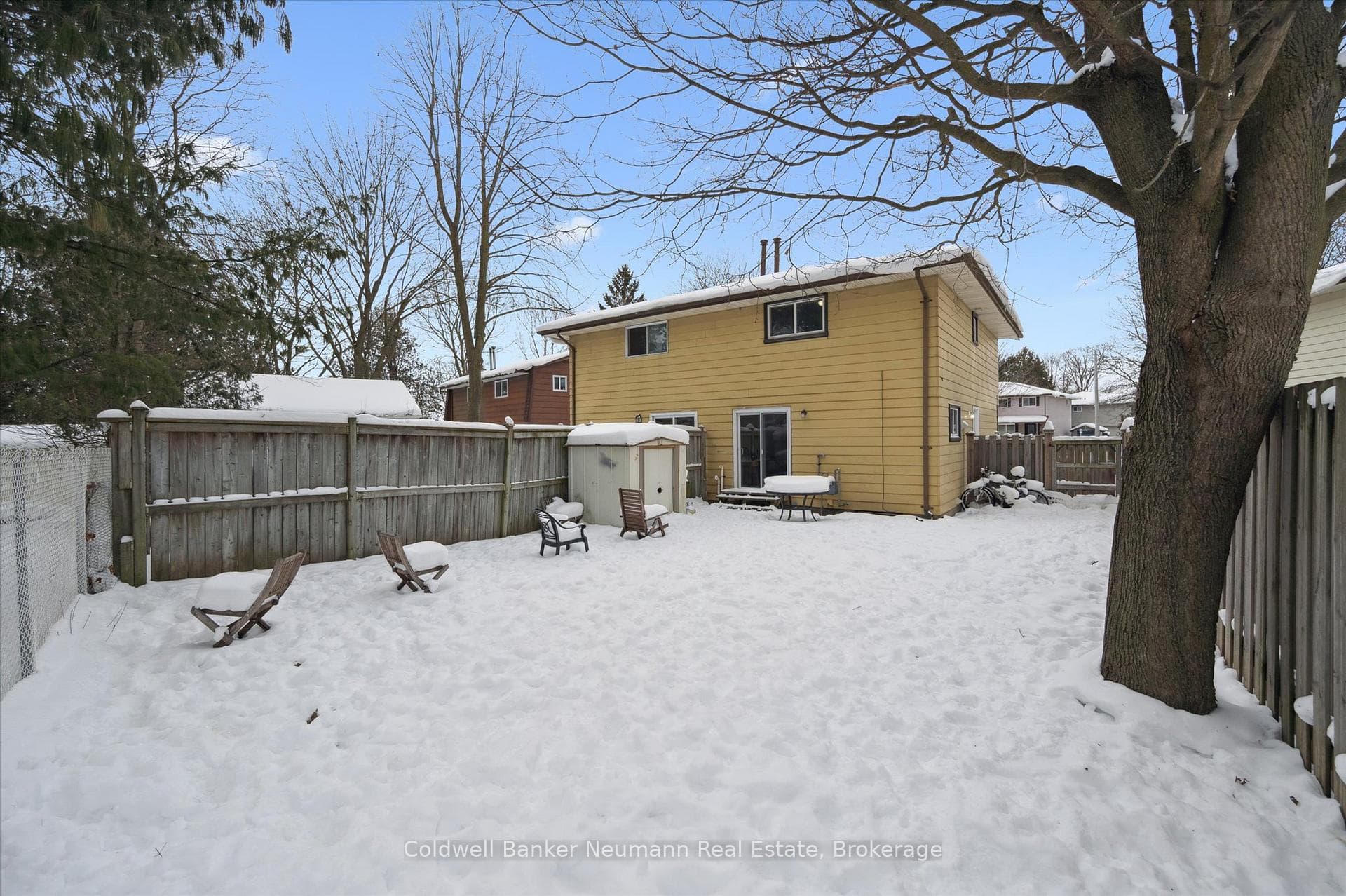 385 Cole Road photo 26