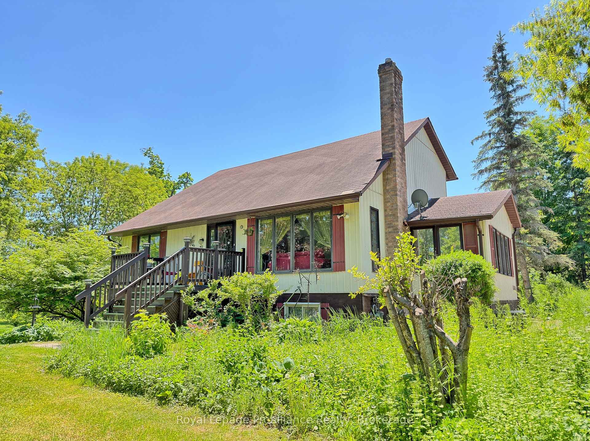 144 Wellington Street photo 38