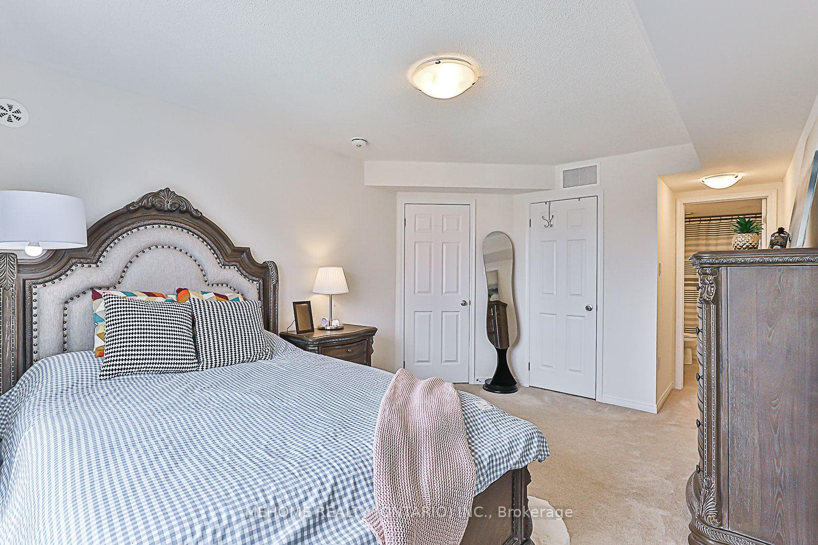 620 Rexdale Boulevard Unit 3 photo 24
