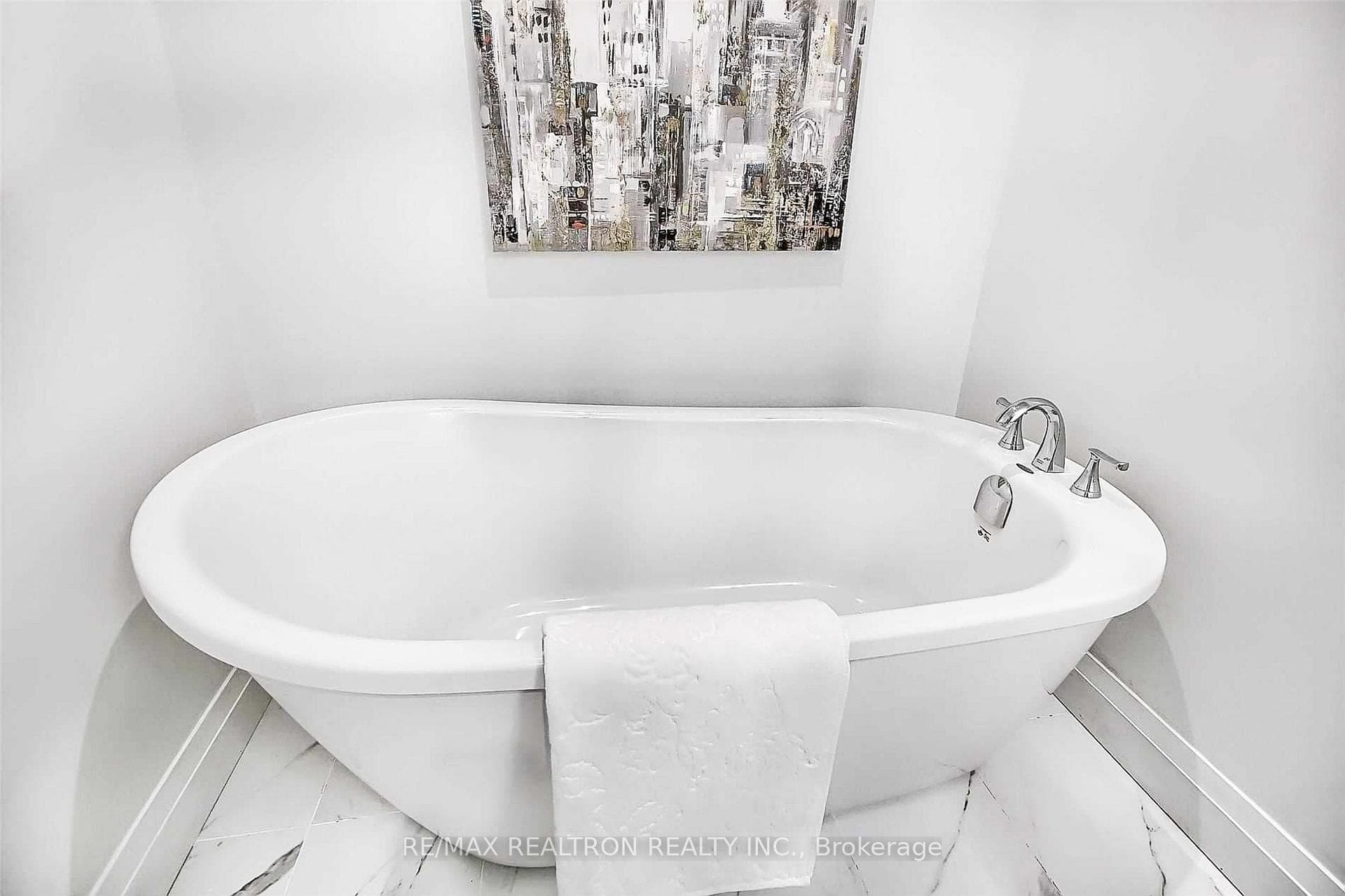 6 Leonard Street Unit 3 photo 11