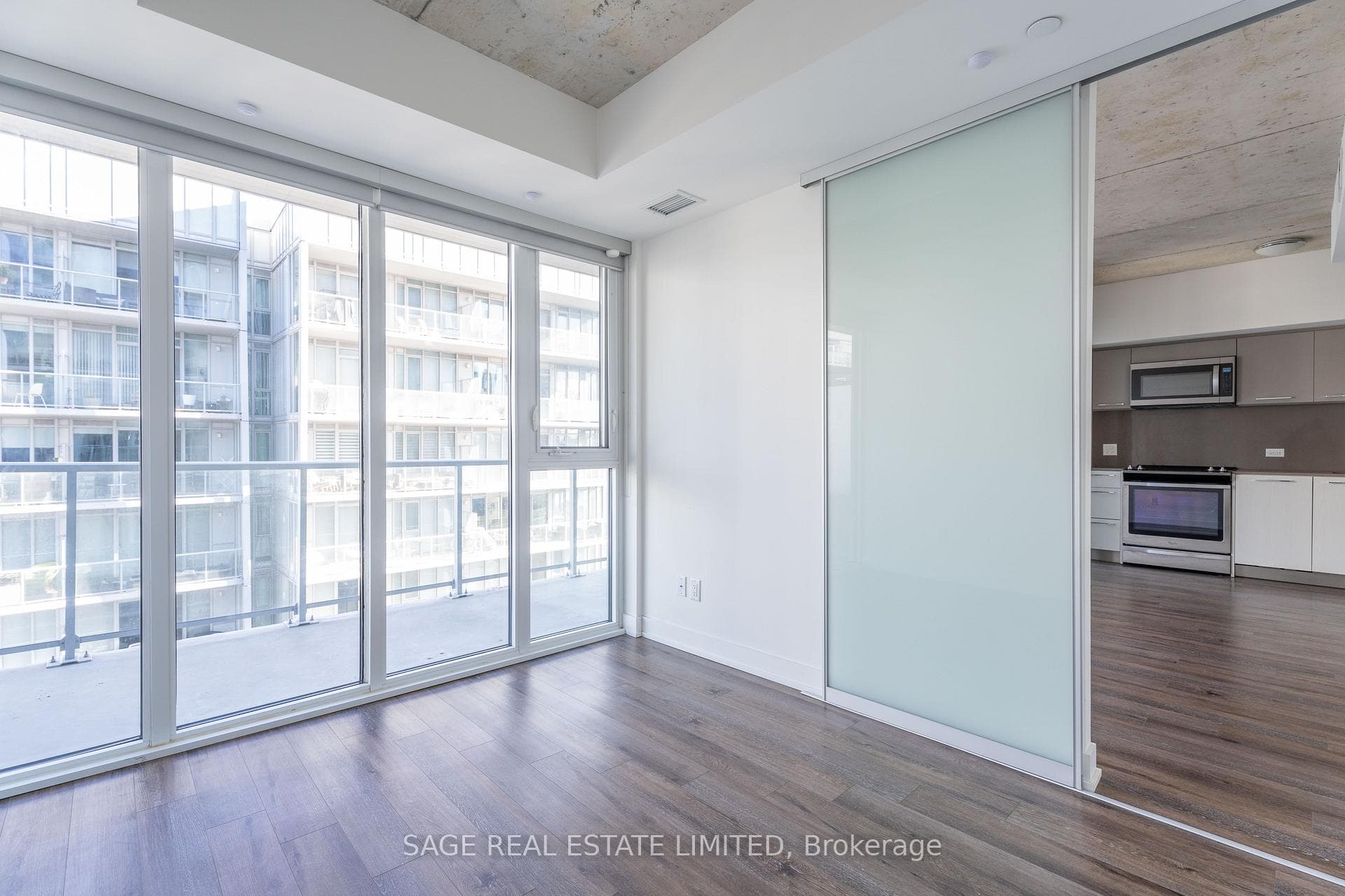 15 Baseball Place Unit 1102 photo 8