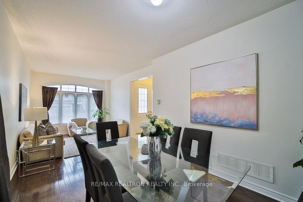 420 Kwapis Boulevard photo 3