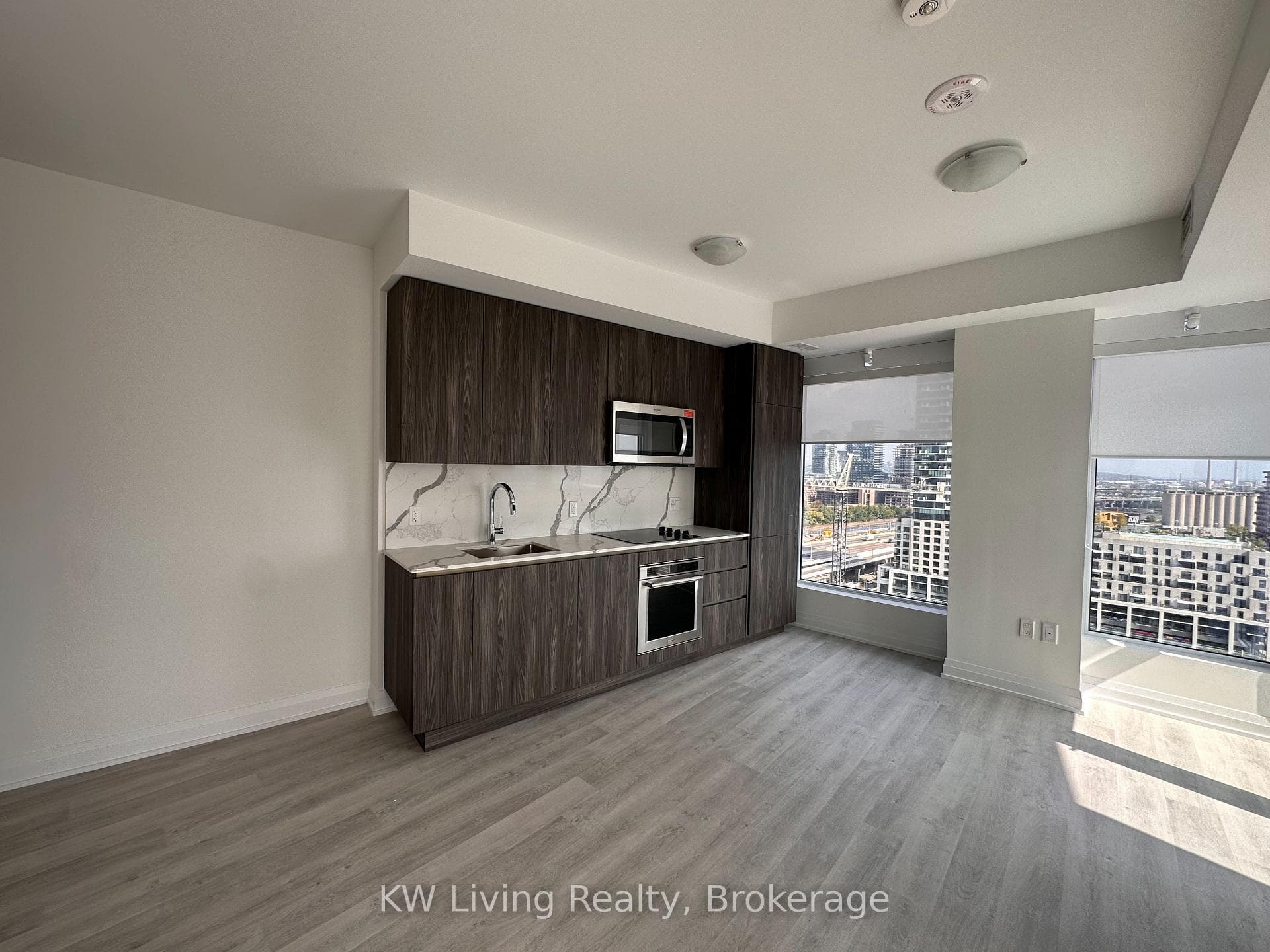 15 Richardson Street Unit 1706 photo 10