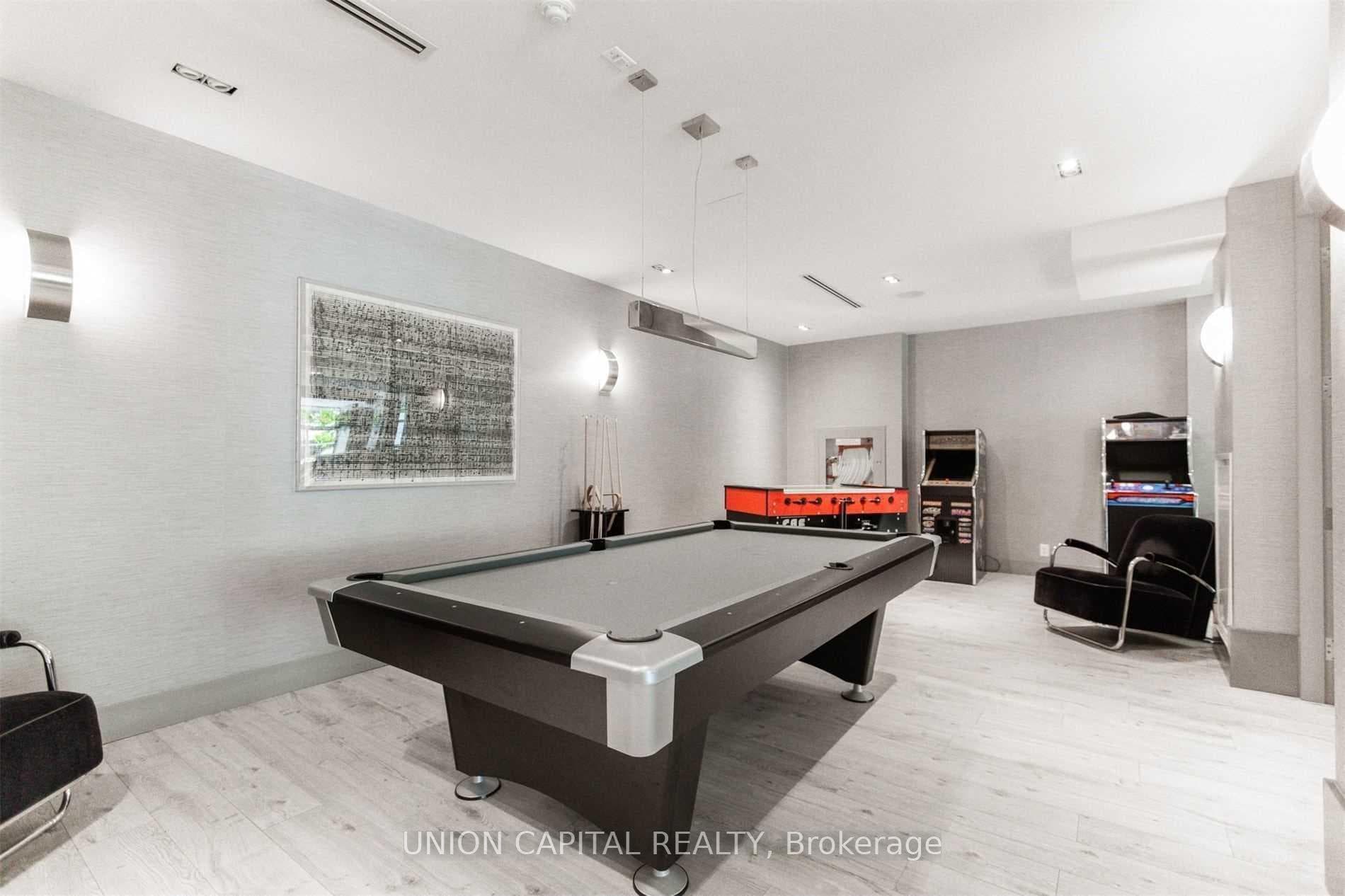 399 Adelaide Street Unit 601 photo 11