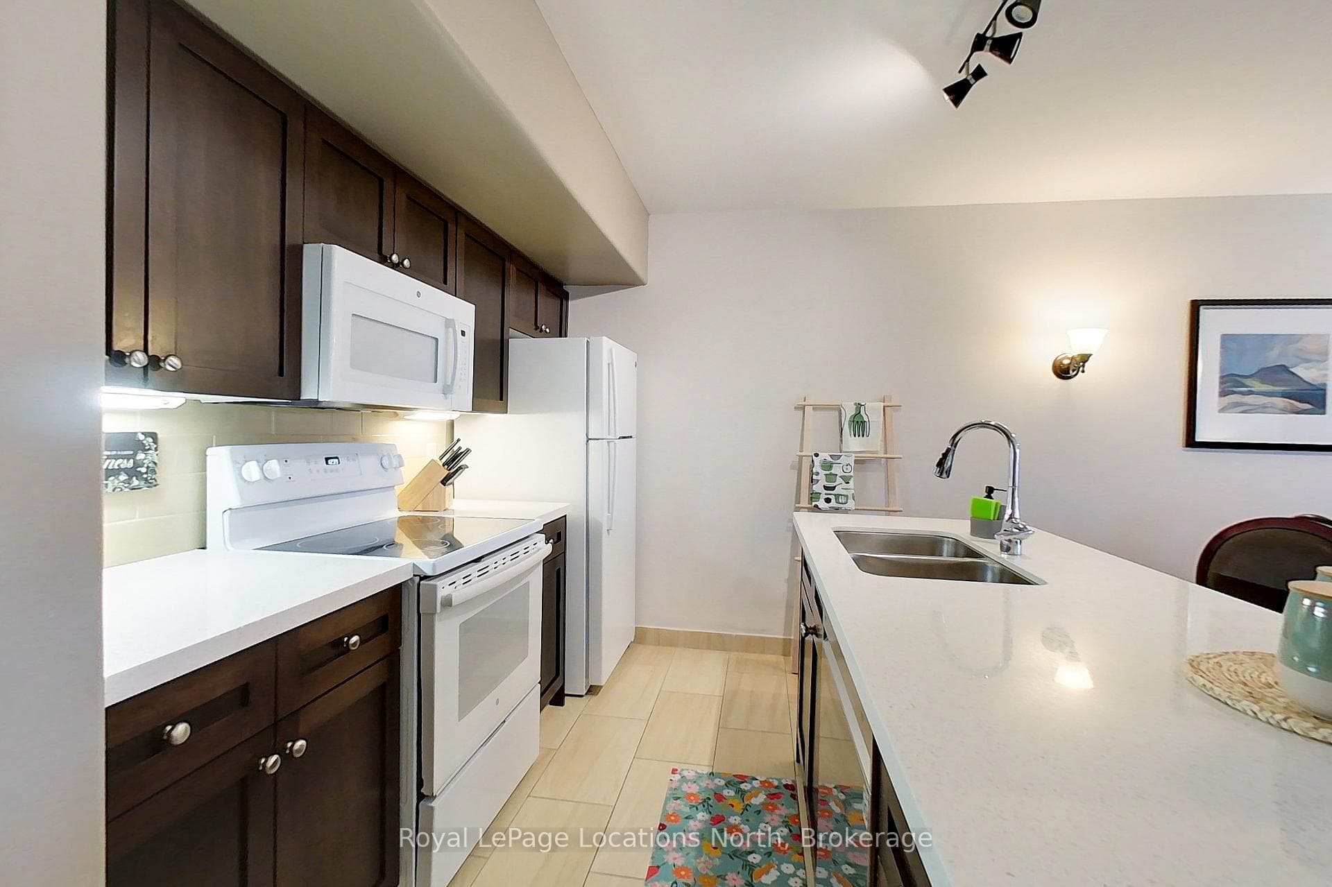 90 Highland Drive Unit 2242/2243 photo 17