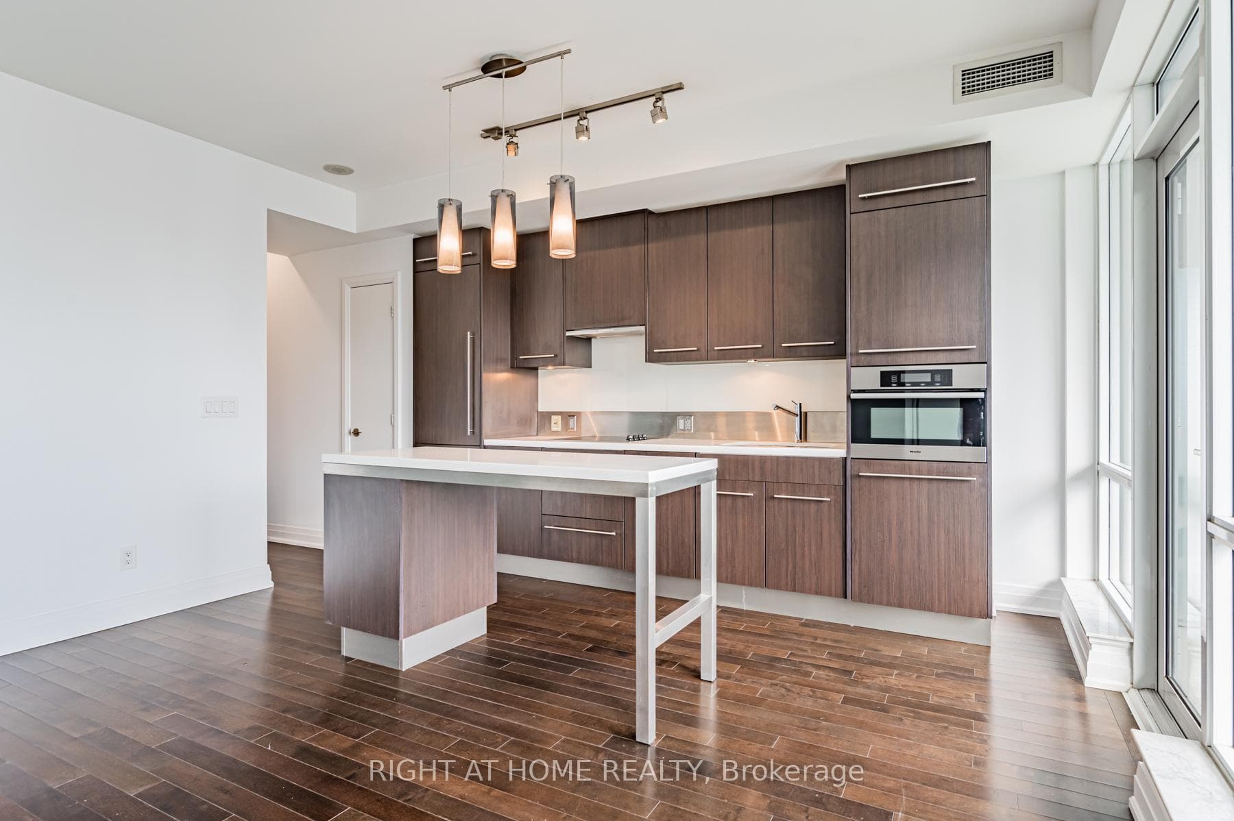 80 John Street Unit 3909 photo 5