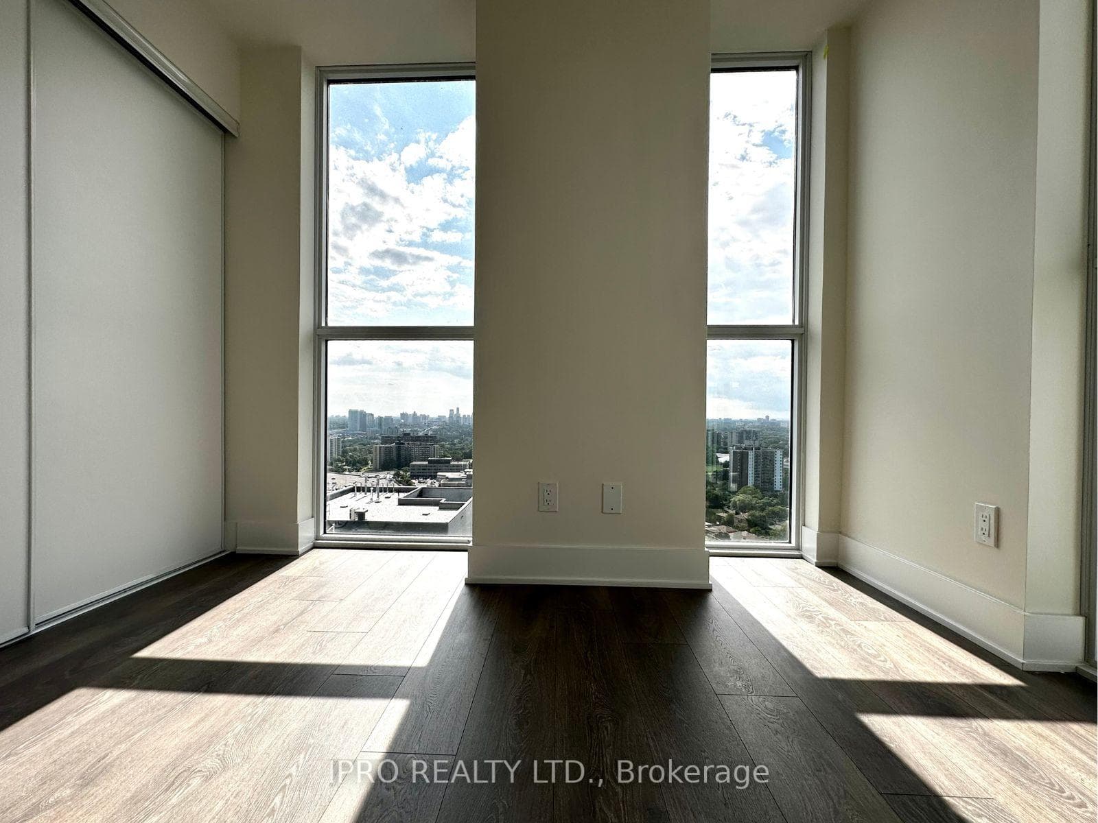 188 Fairview Mall Drive Unit 2702 photo 6