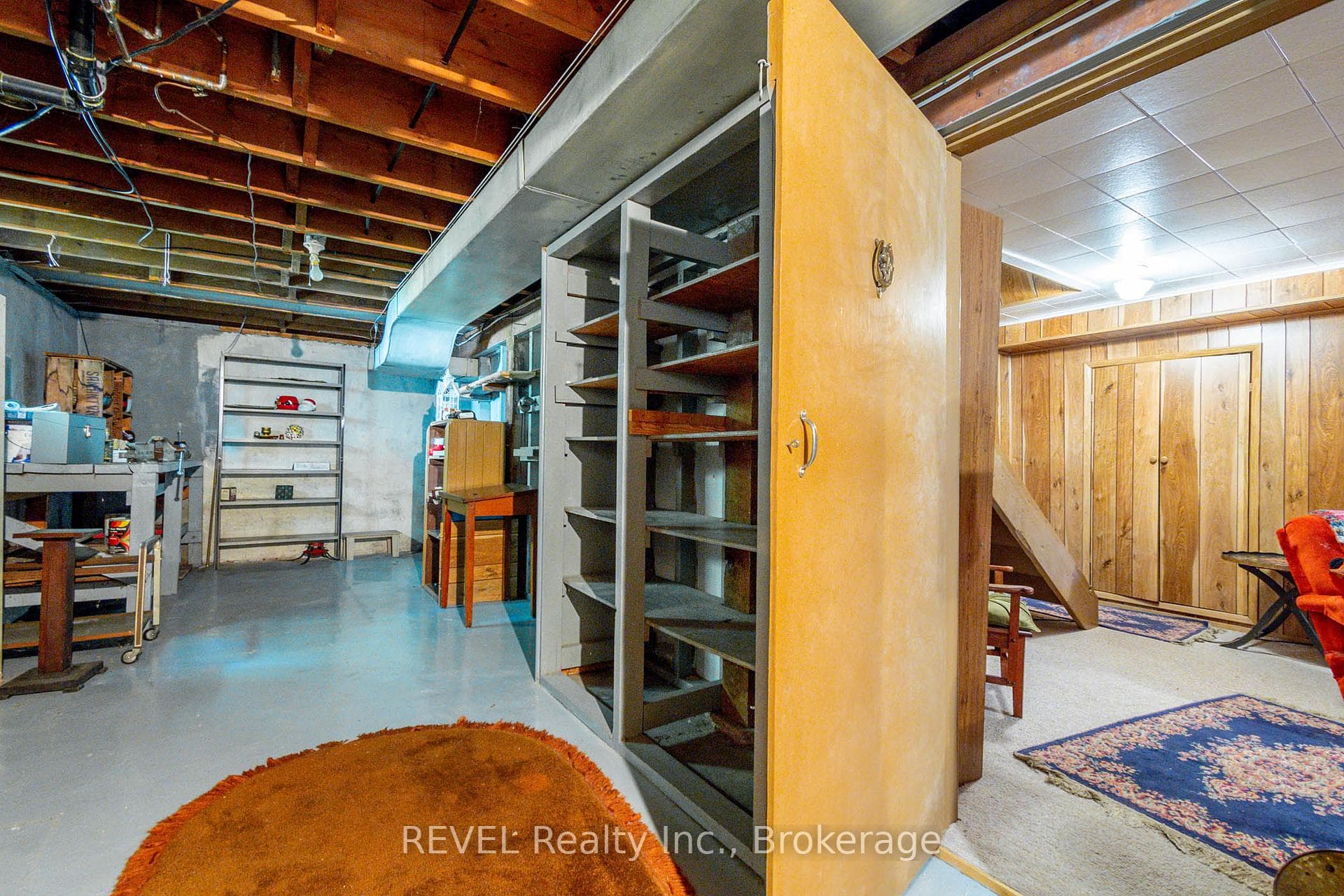 5740 DRUMMOND Road photo 21