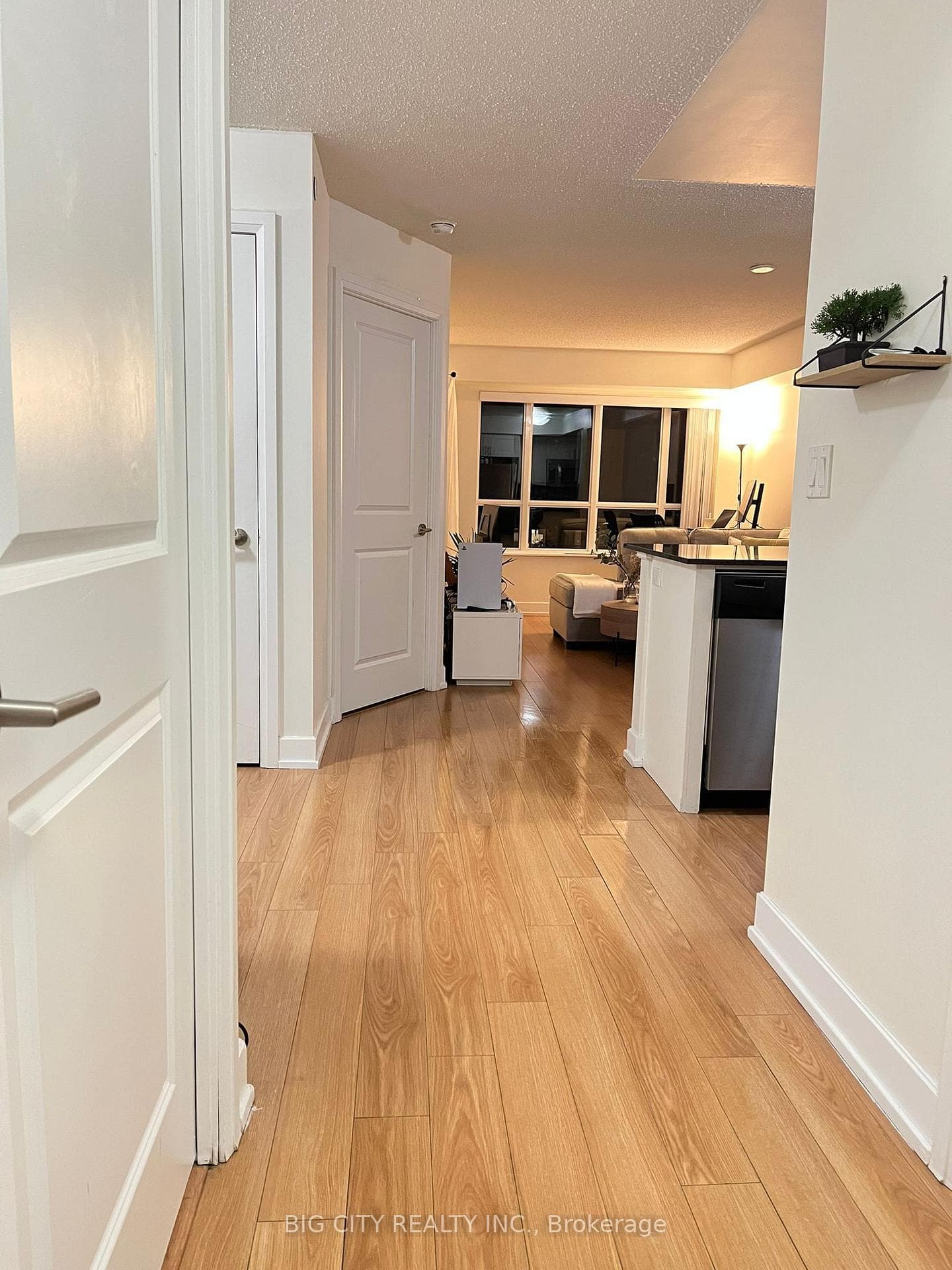 2 Eva Road Unit 2323 photo 4