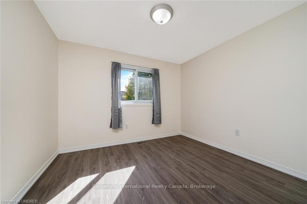 571 WILD IRIS Avenue photo 26
