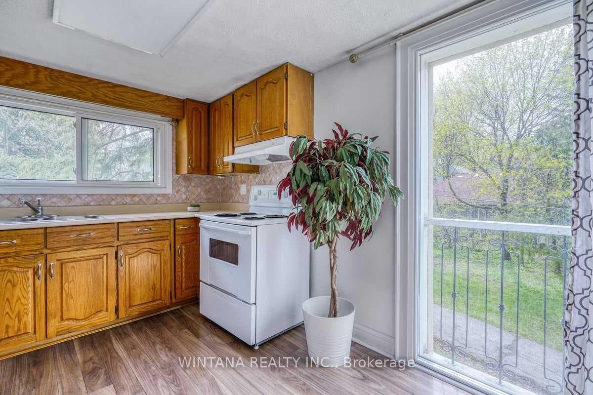 29 Whitman Street Unit UPPER photo 6