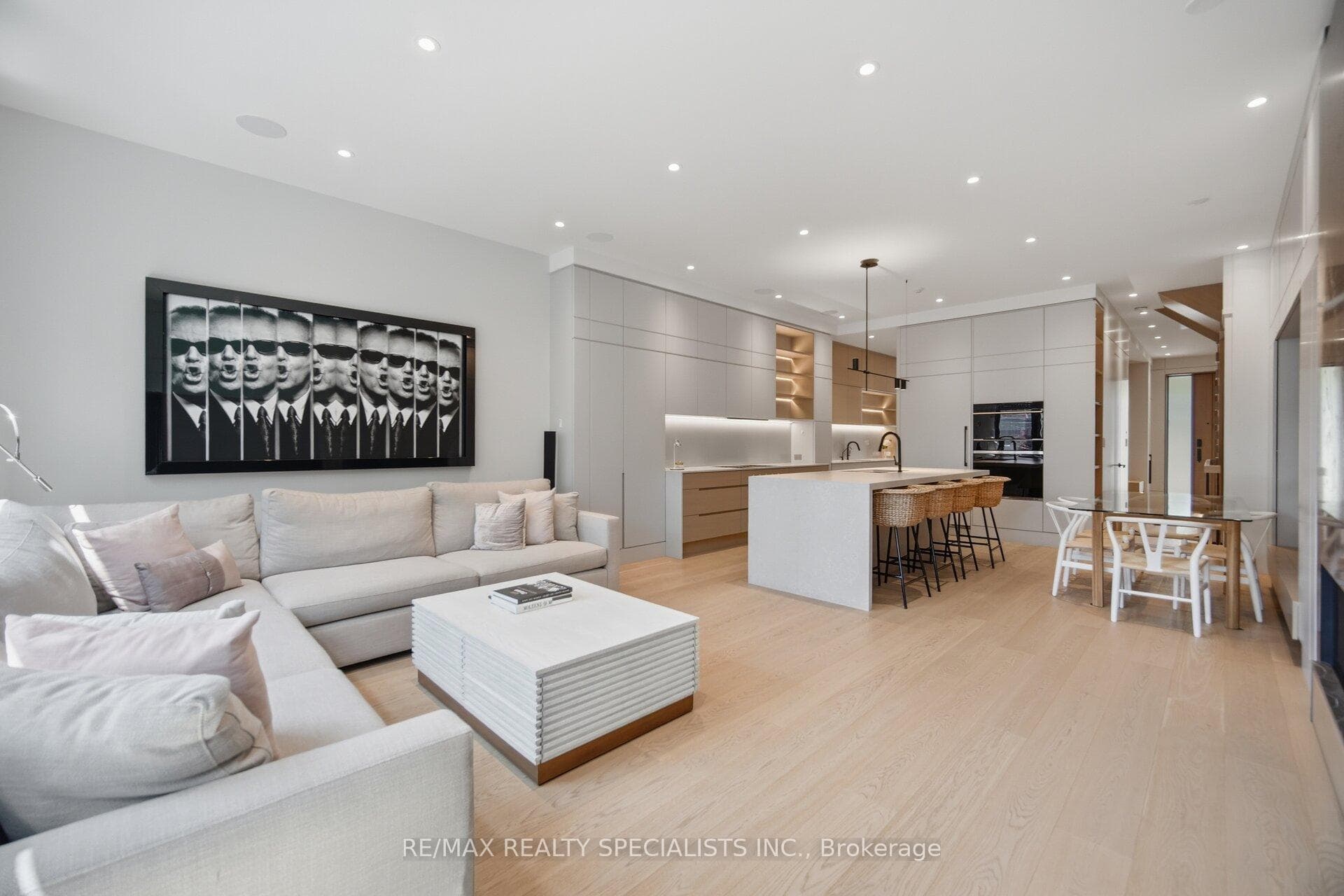 43 Summerhill Avenue photo 13