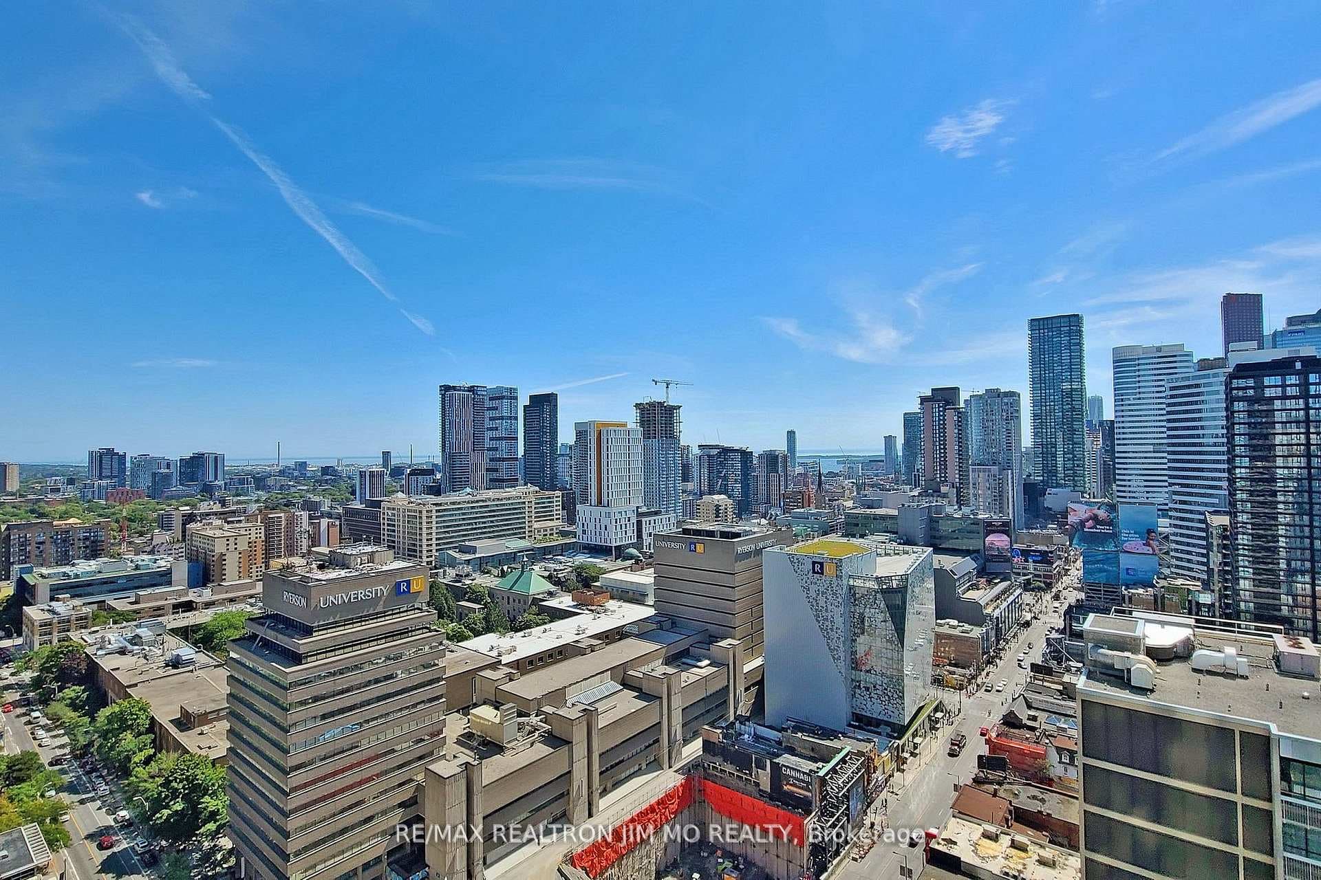 386 Yonge Street Unit 2508 photo 30