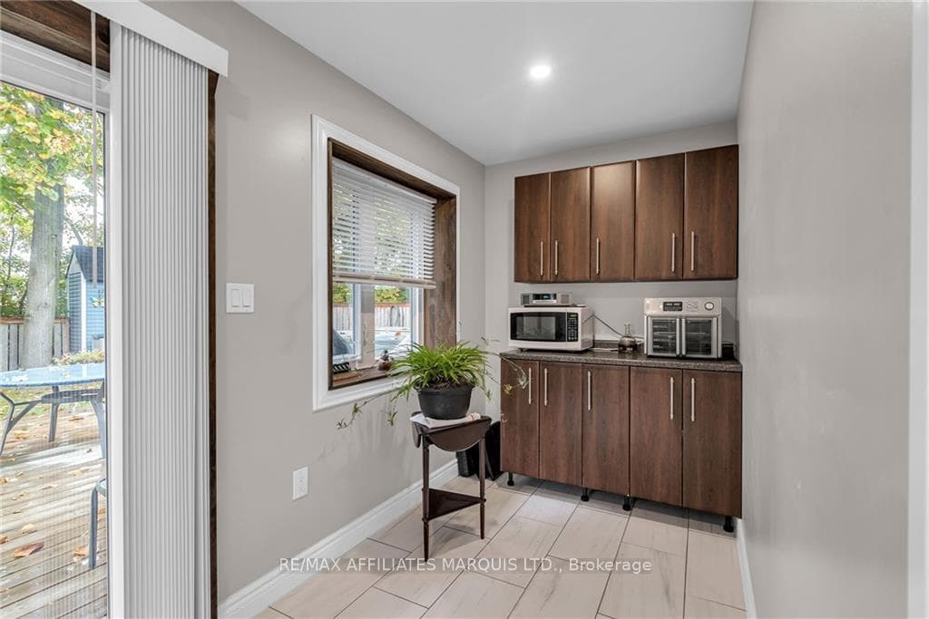 47 ABAGAIL Crescent photo 14