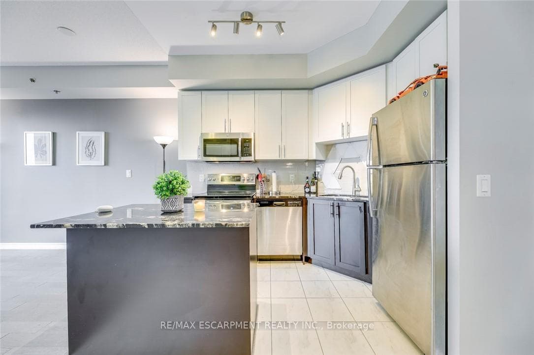 5001 Corporate Drive Unit 501 photo 13