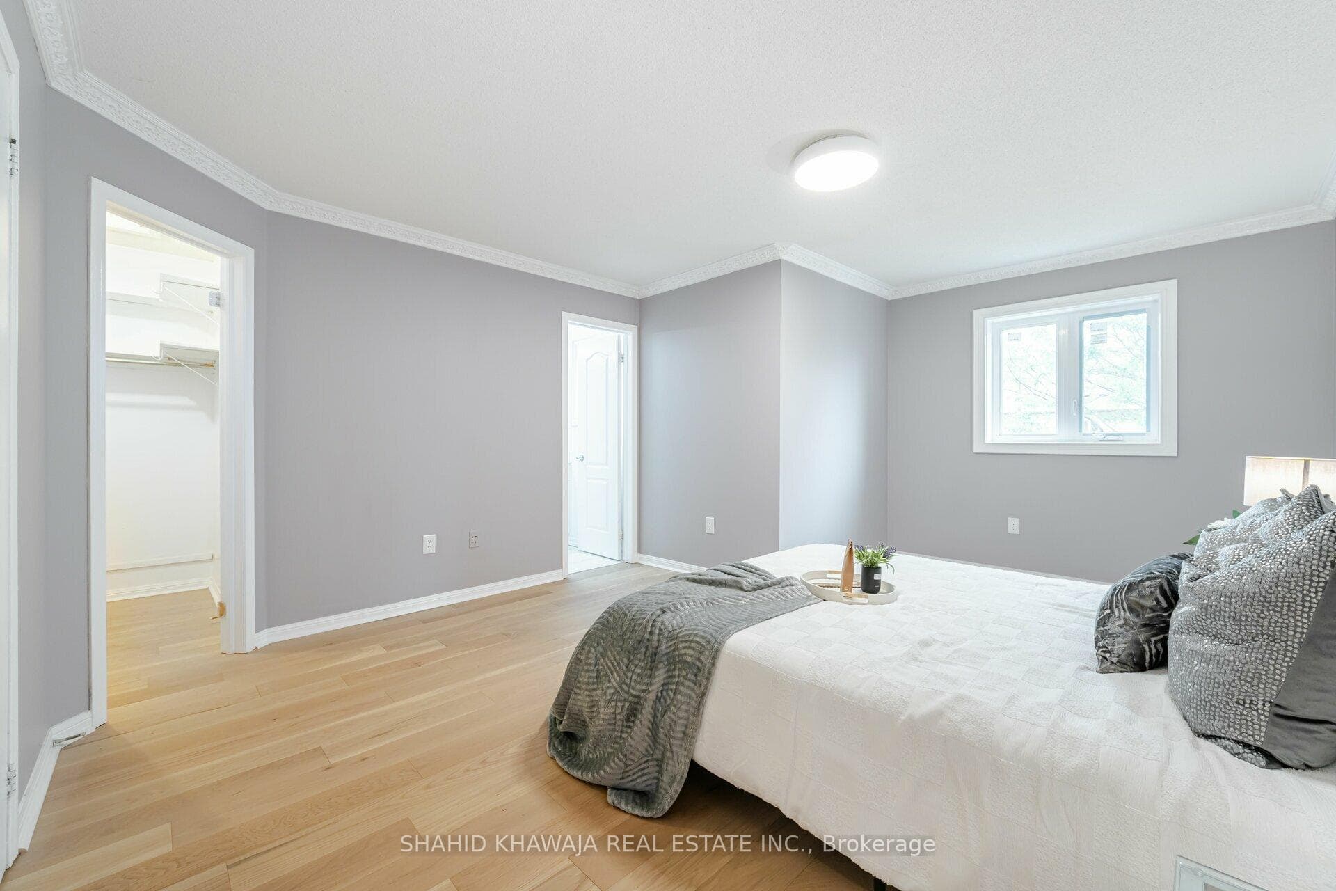 3930 Coachman Circle photo 19