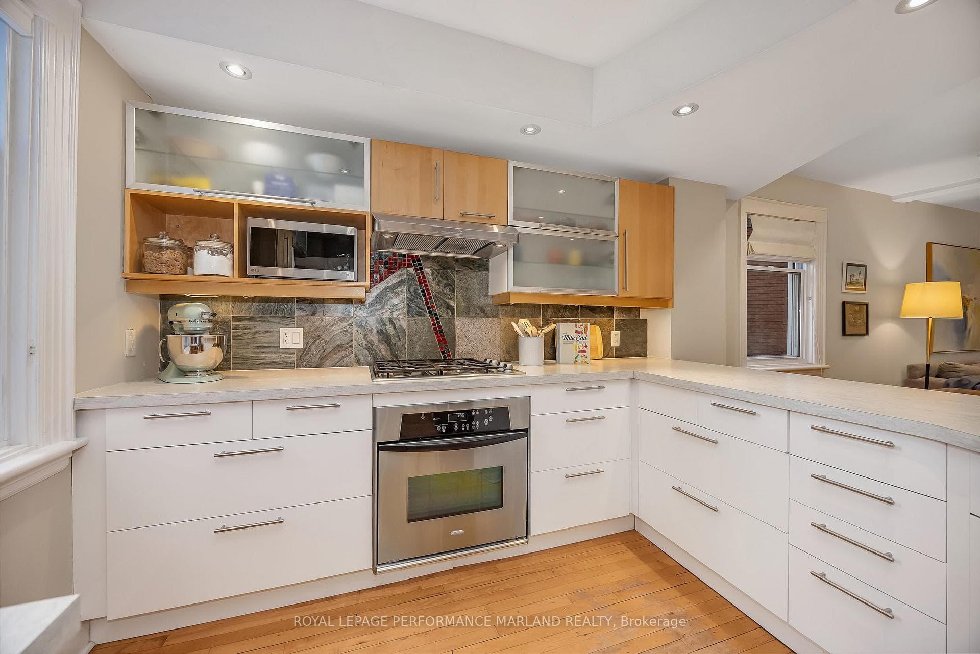97 Bellwood Avenue photo 8