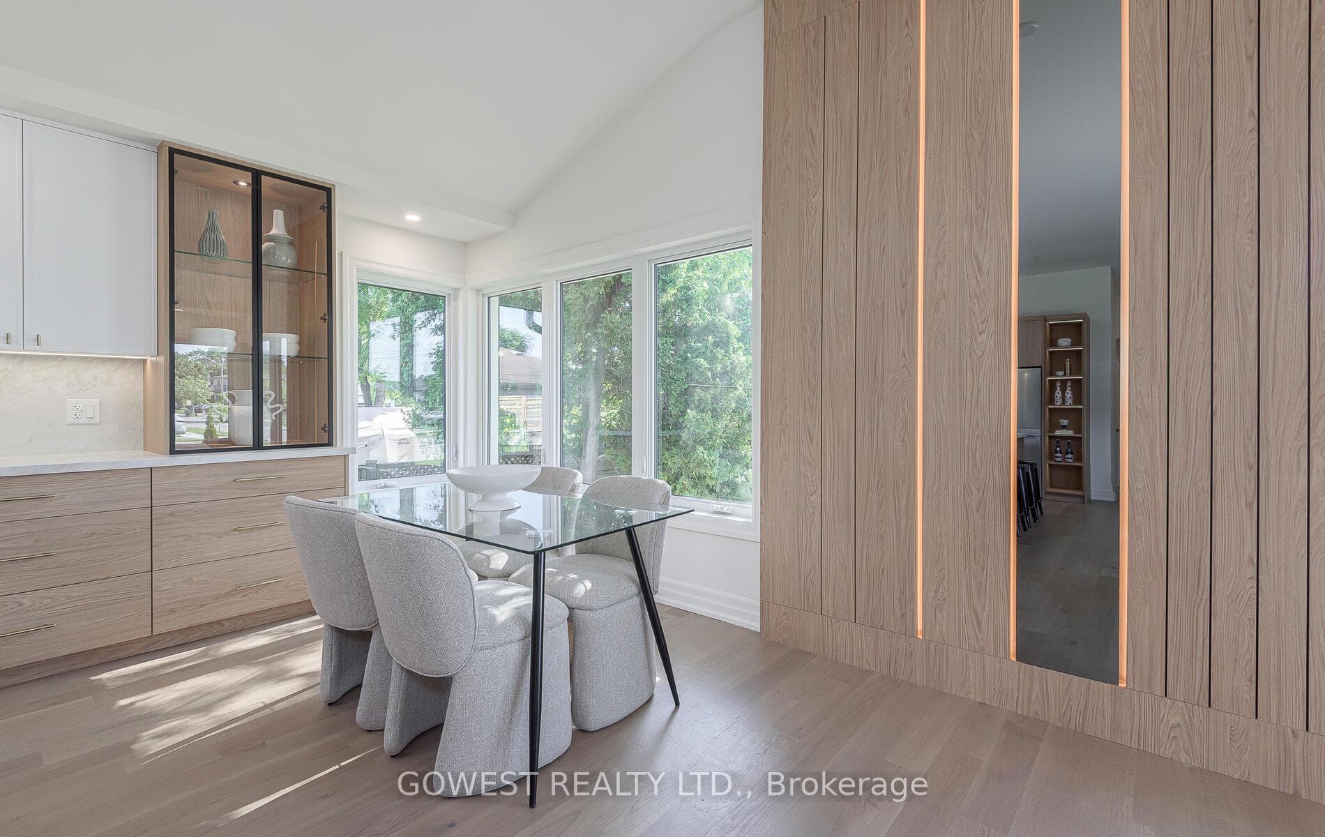 28 Allonsius Drive photo 13