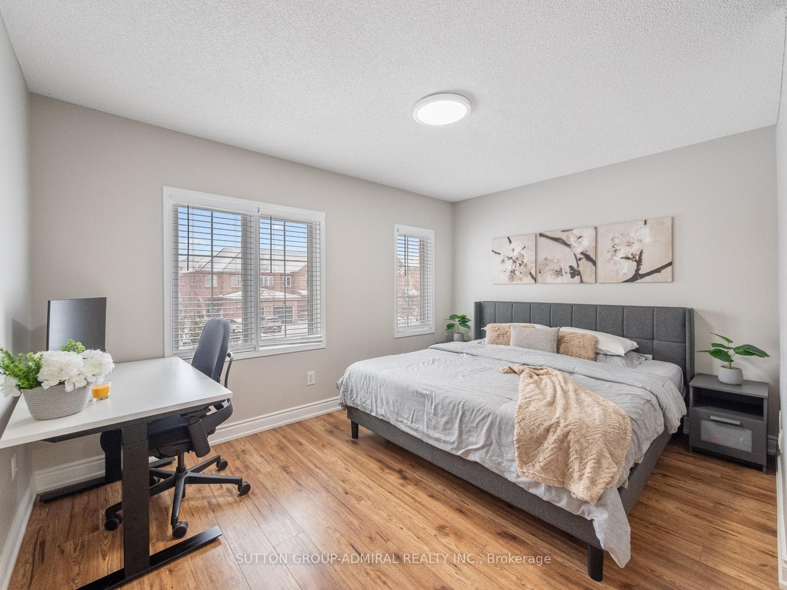 81 Parktree Drive photo 16