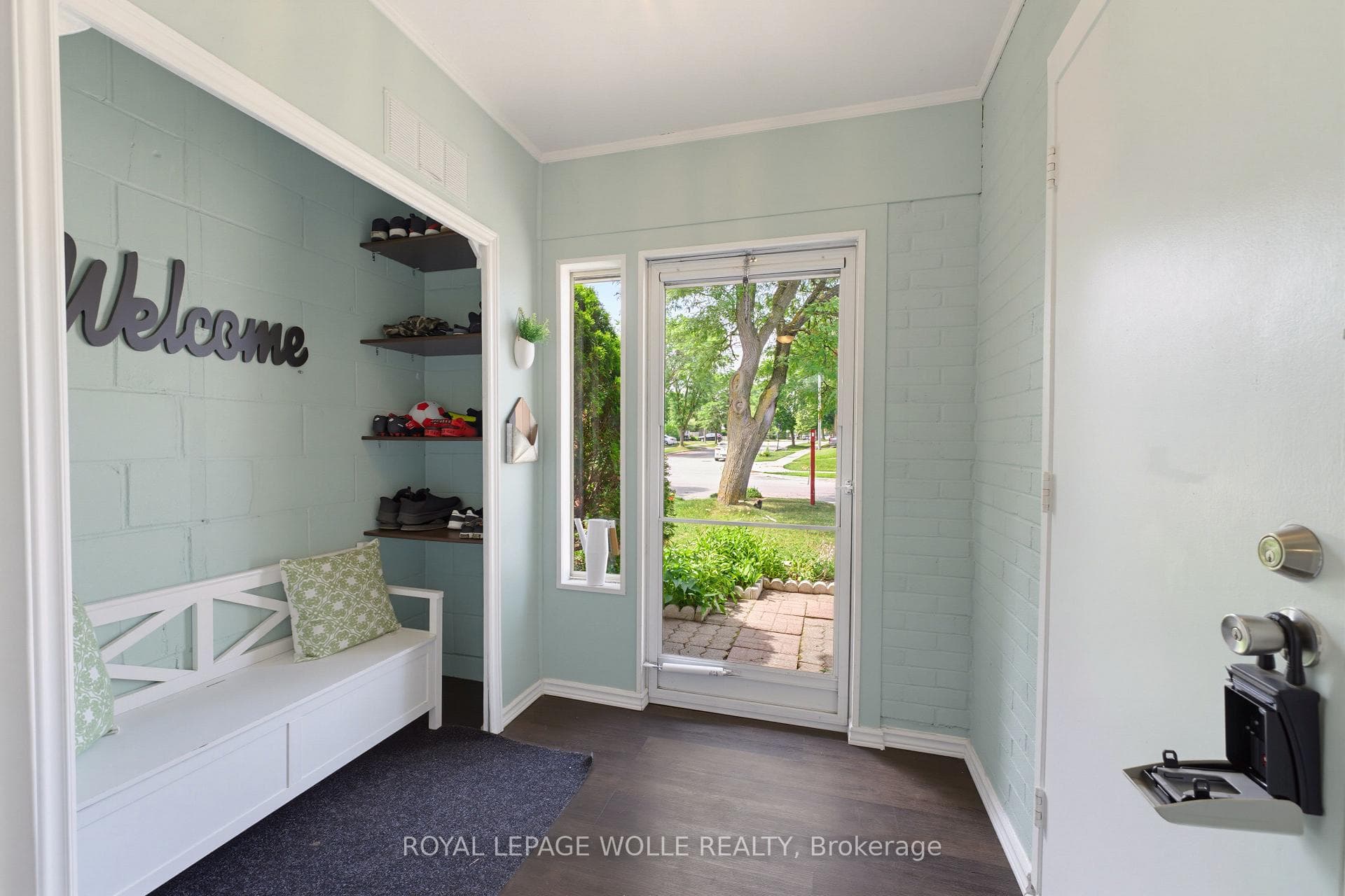 48 Guerin Avenue photo 8