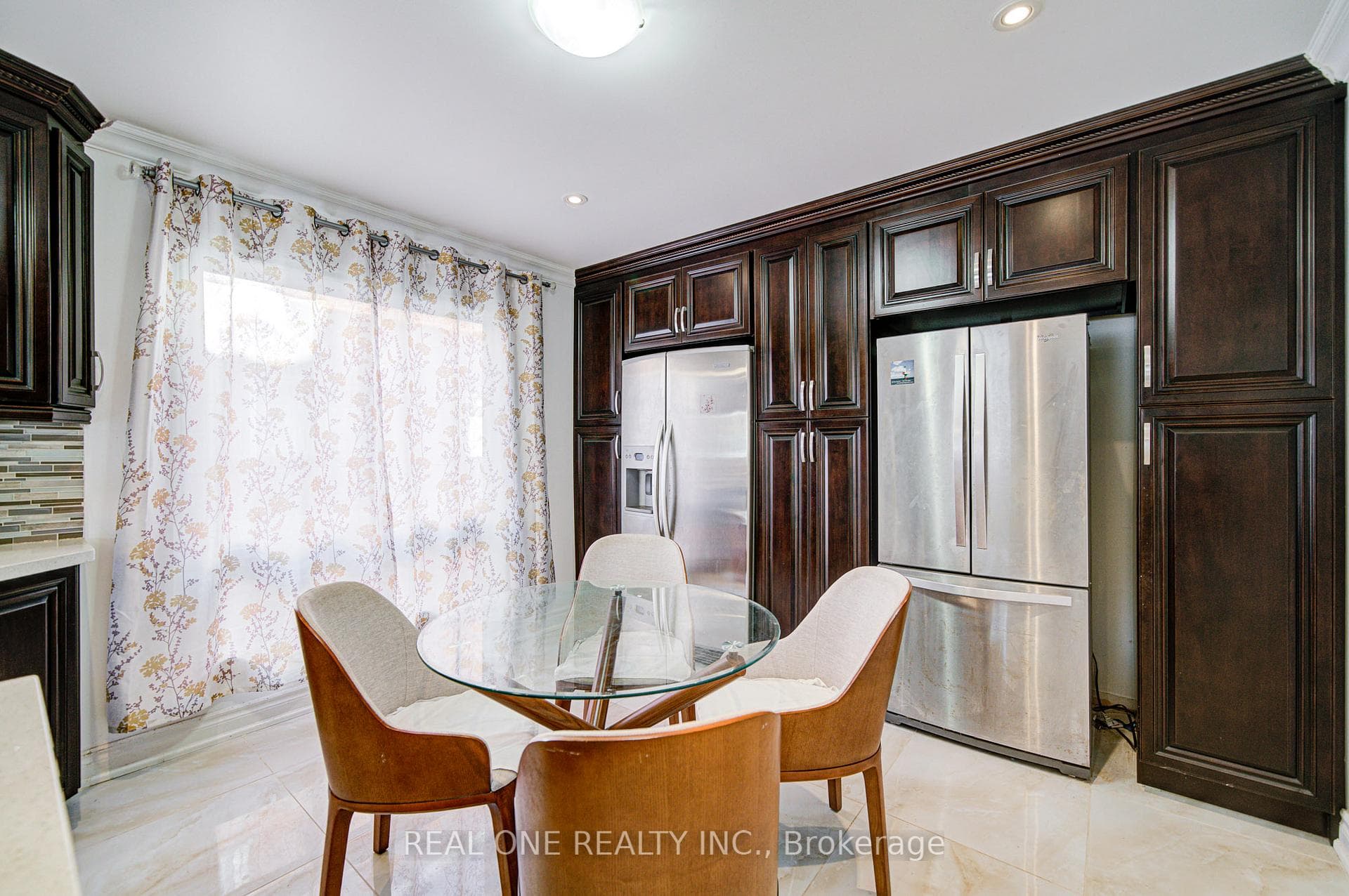 72 Highgate Drive photo 20