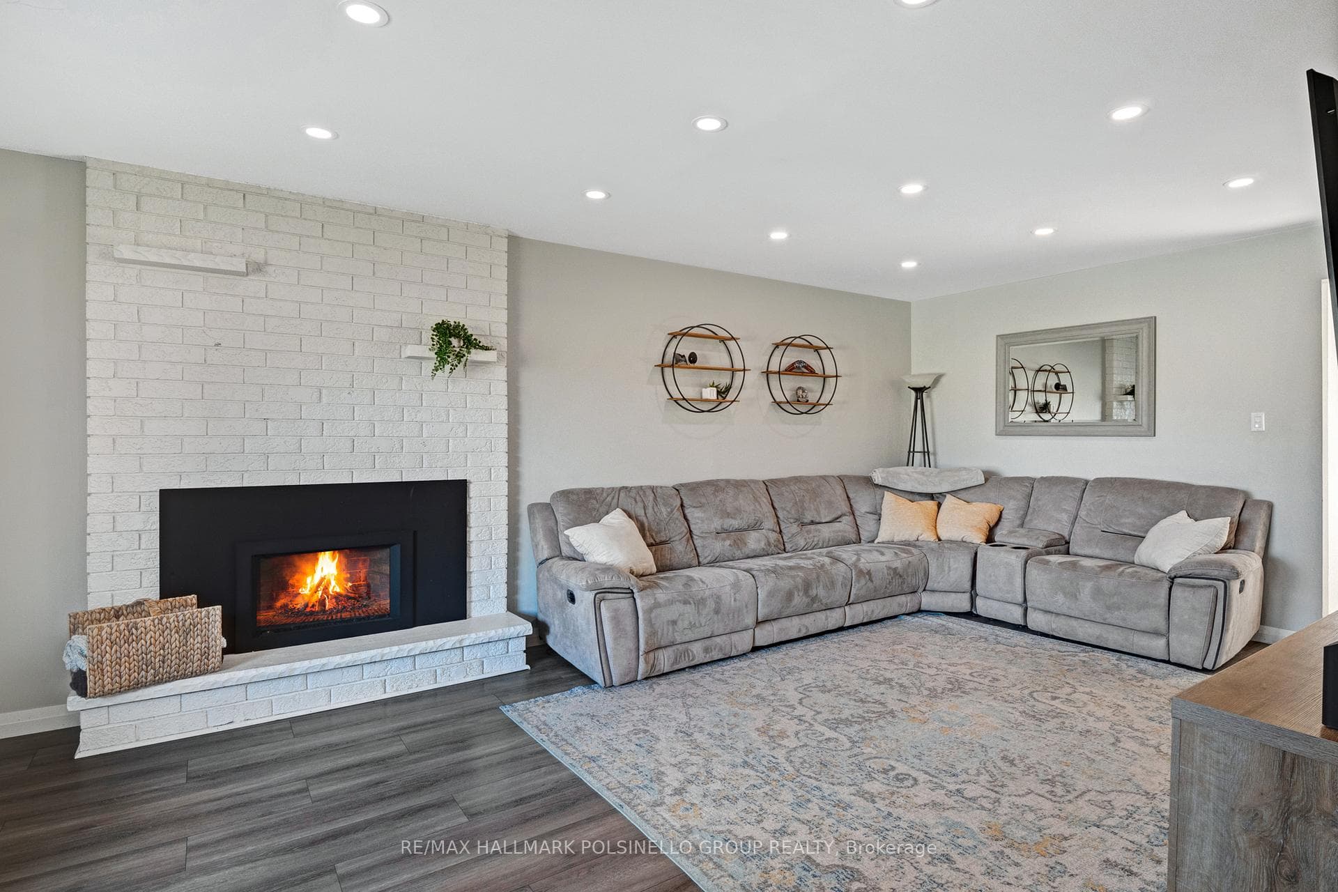 62 Mcconkey Place photo 7