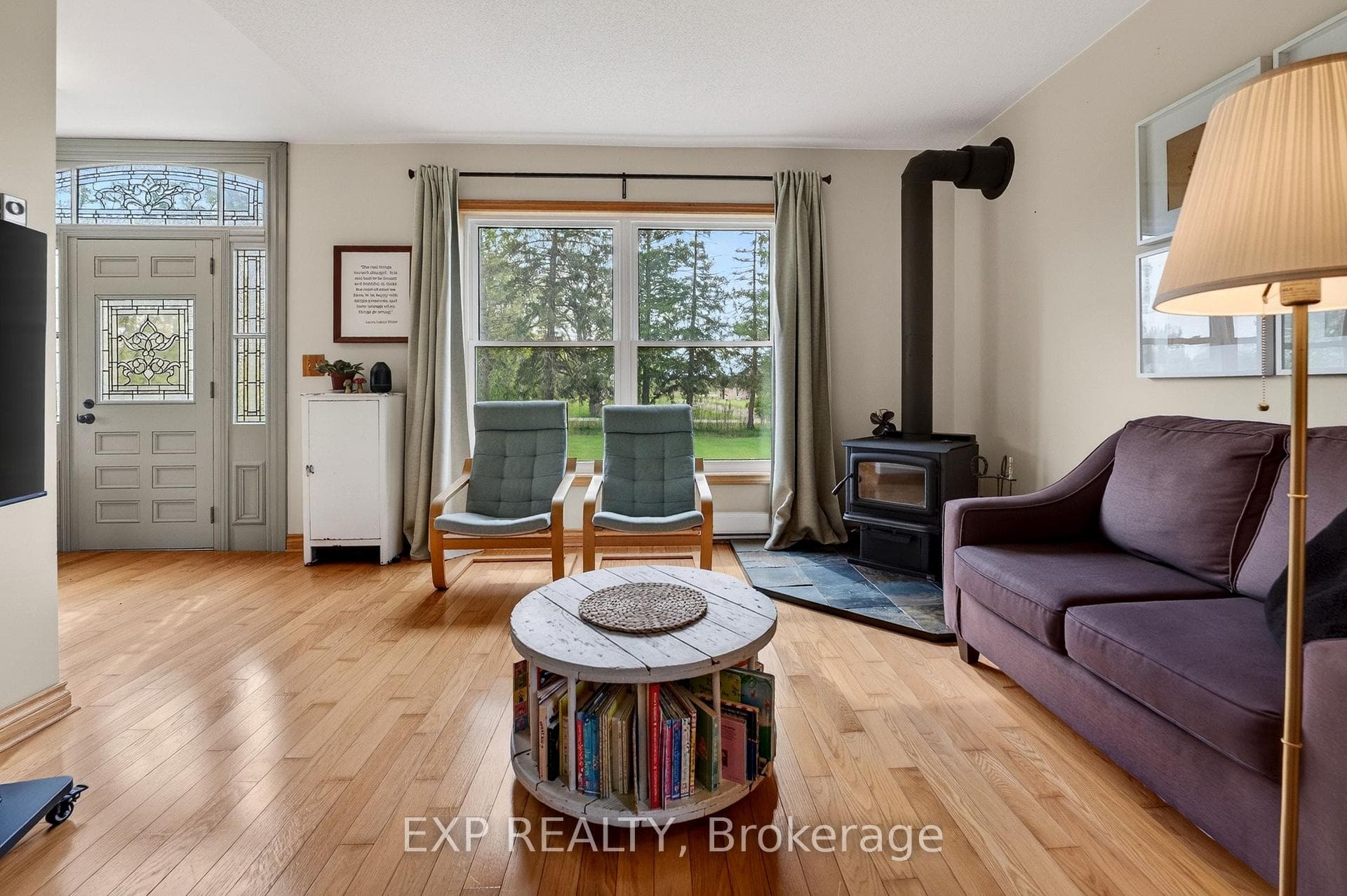 2266 Pettit Road photo 13