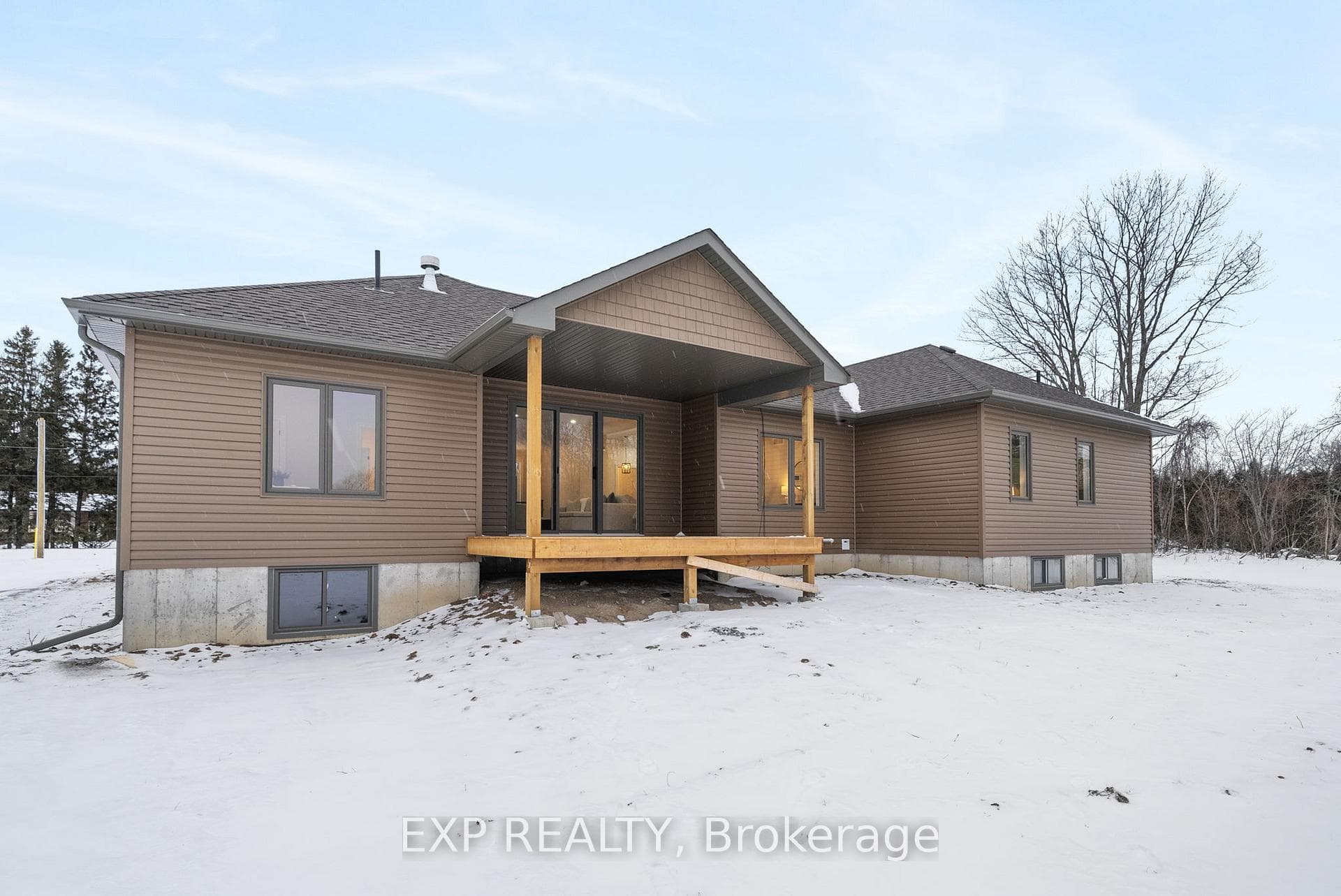 309 Smith Street photo 27