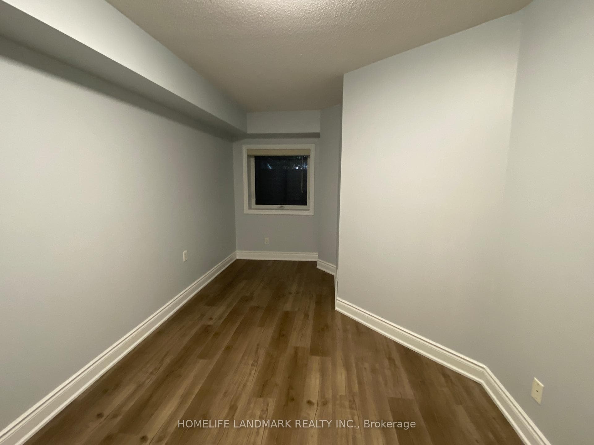 428 Kenneth Avenue Unit 4 photo 15