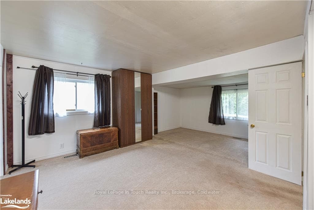 24 QUARRY Road photo 40
