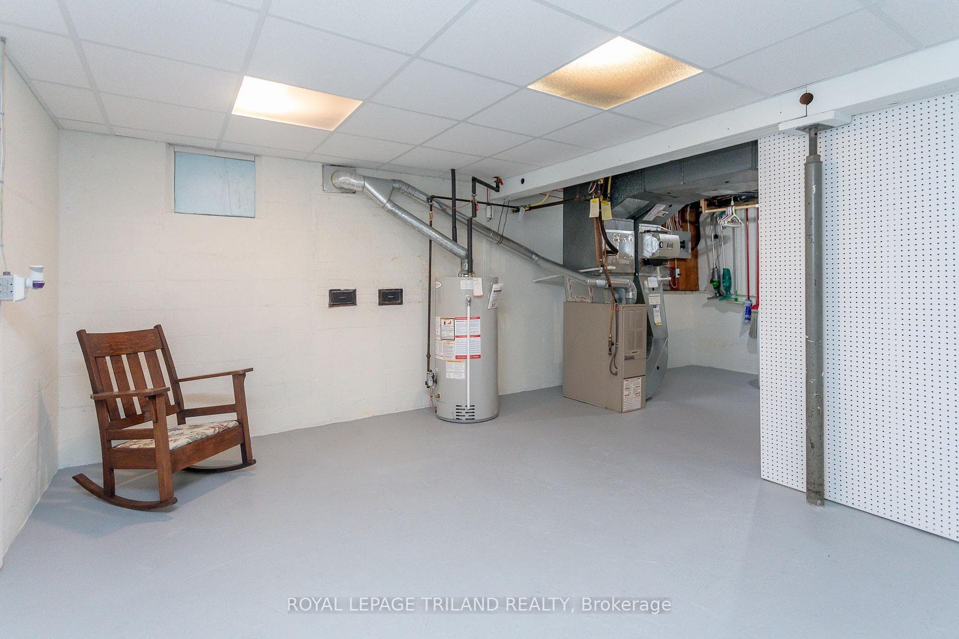 385 Boler Road photo 25
