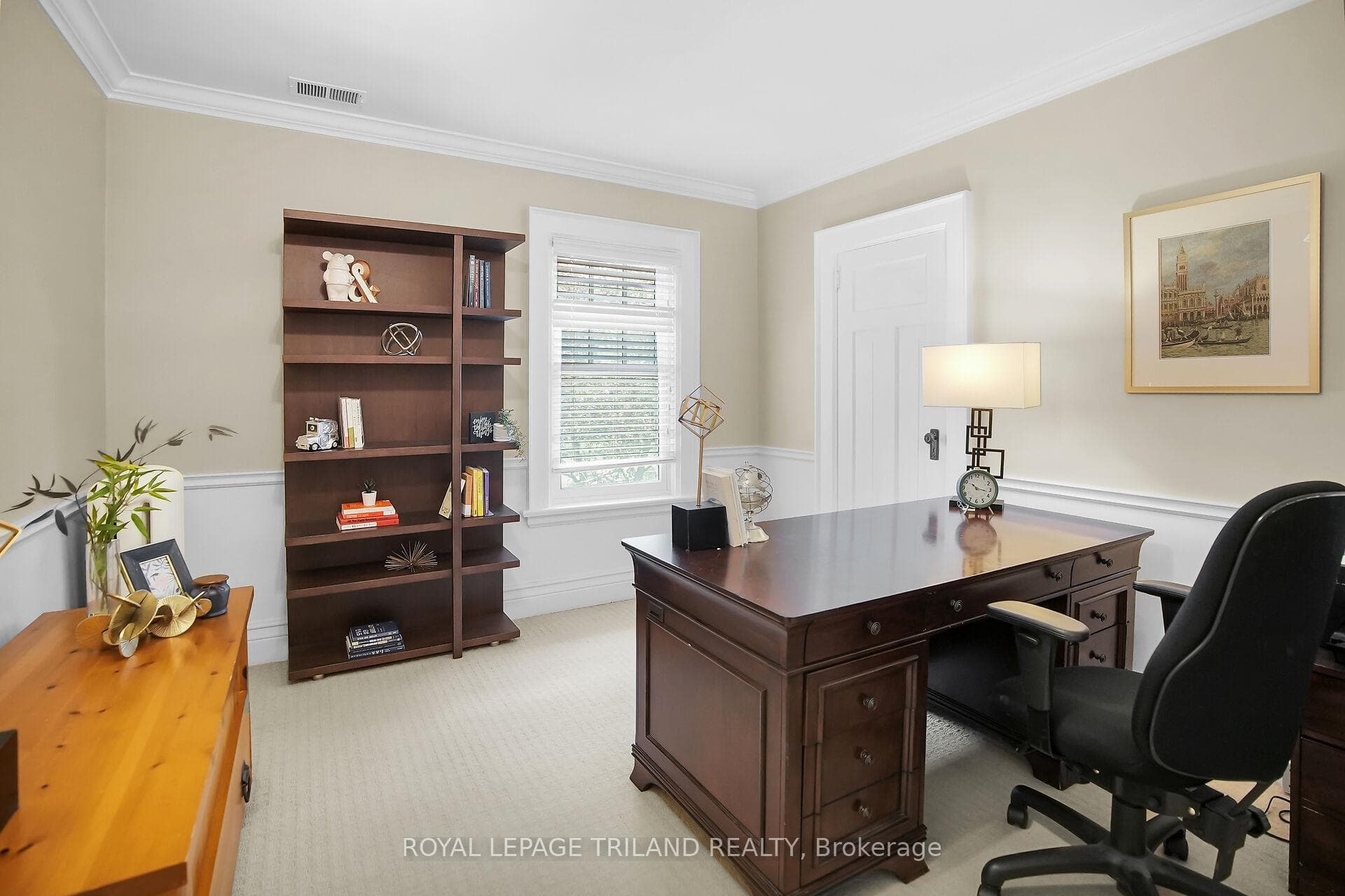825 Riverside Drive photo 19
