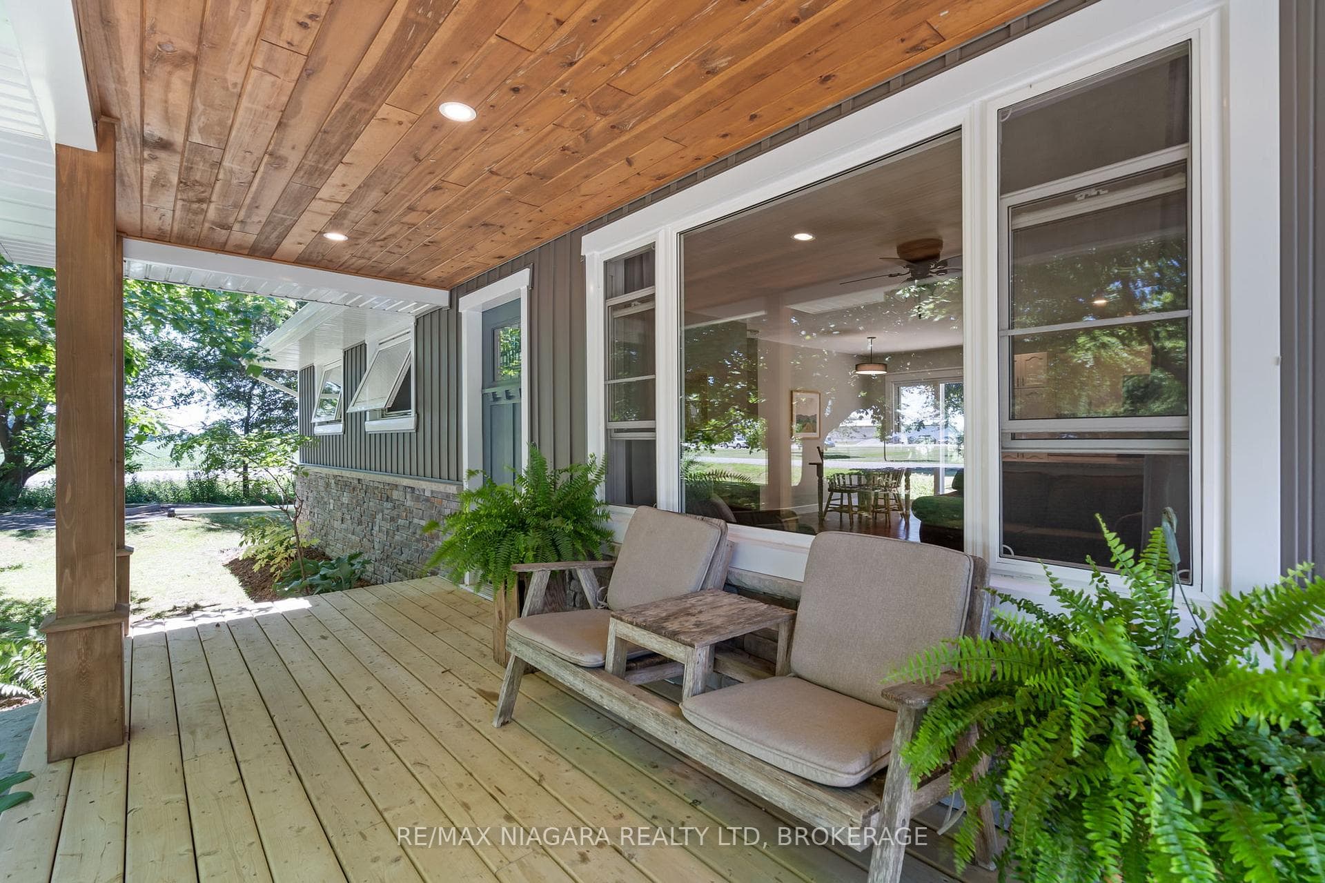 43092 Wills Road photo 4
