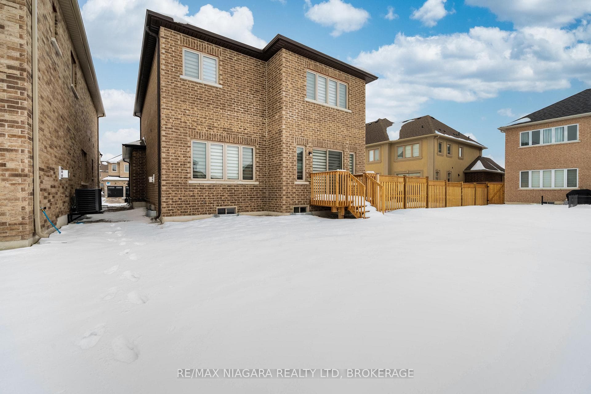 1545 Harker Street photo 39