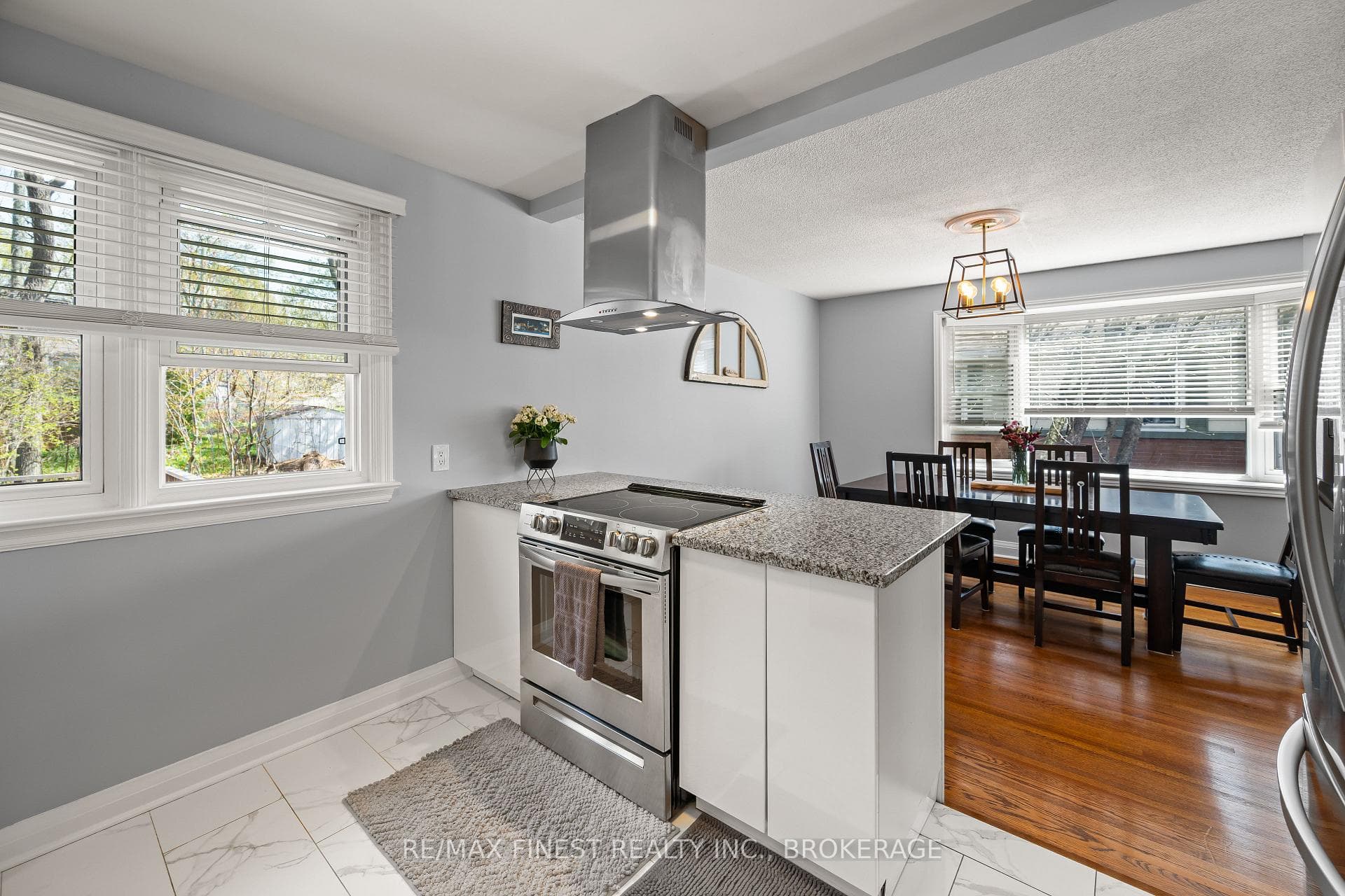 133 Indian Road photo 12