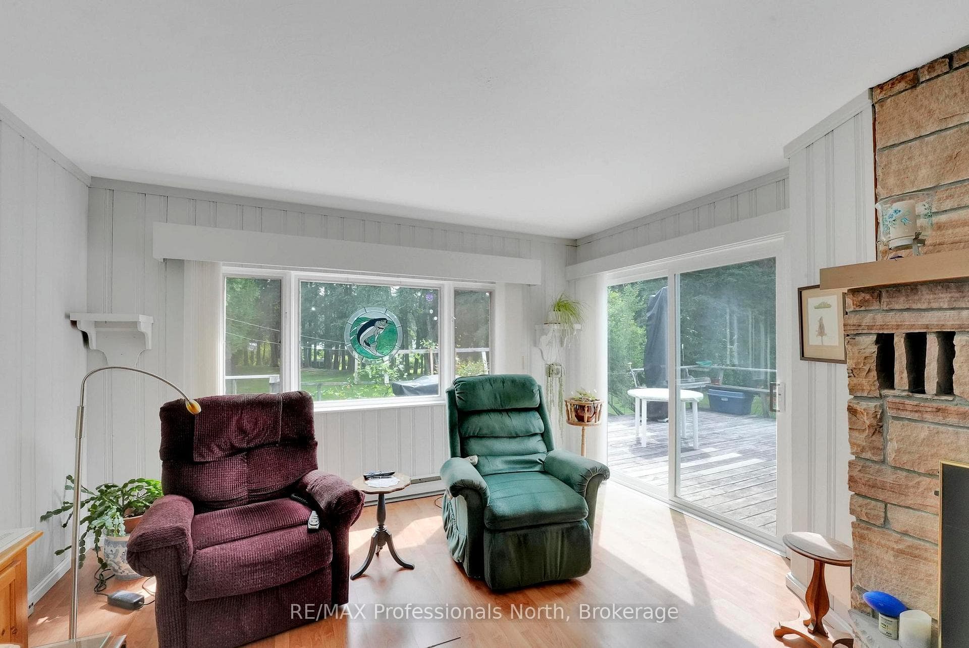 10 Stouffer Street photo 12