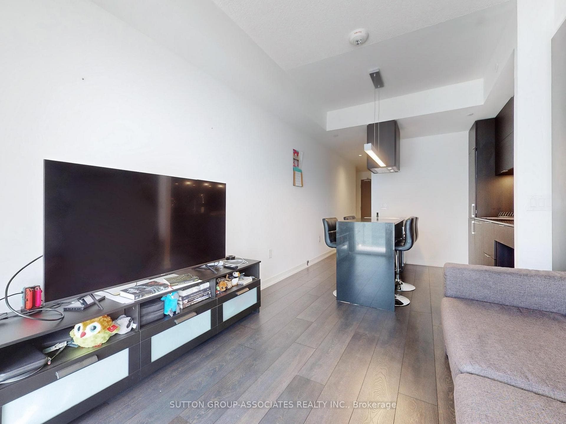 15 Lower Jarvis Street Unit 1409 photo 11