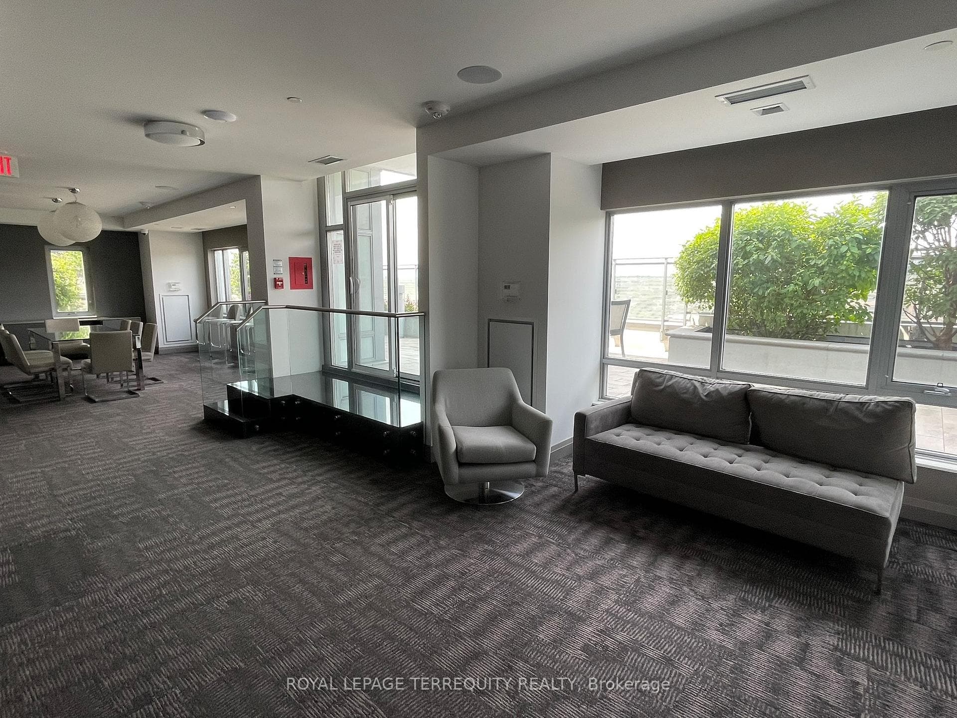525 Adelaide Street Unit 1522 photo 28