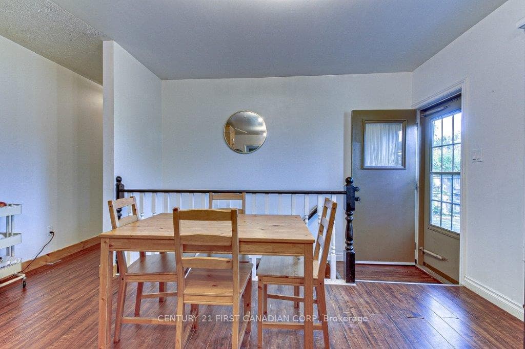 67 Weymouth Drive photo 7