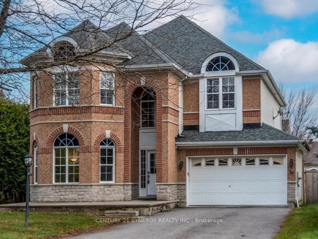 34 Eliza Crescent located on a beautiful street.