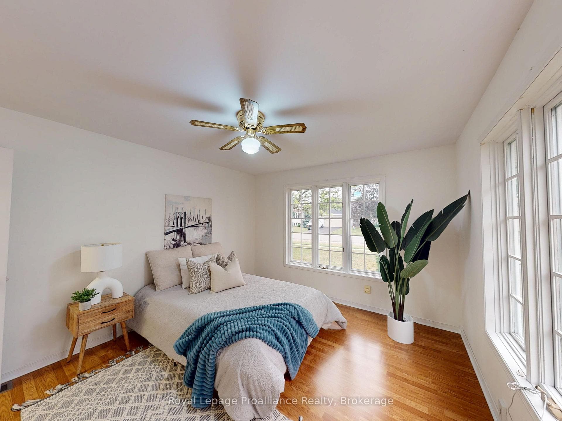 88 Westwind Crescent photo 17