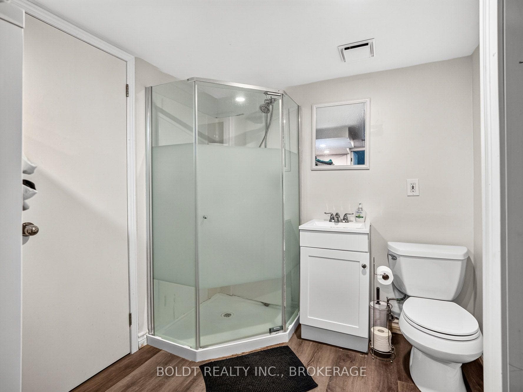 642 PENNER Road photo 22