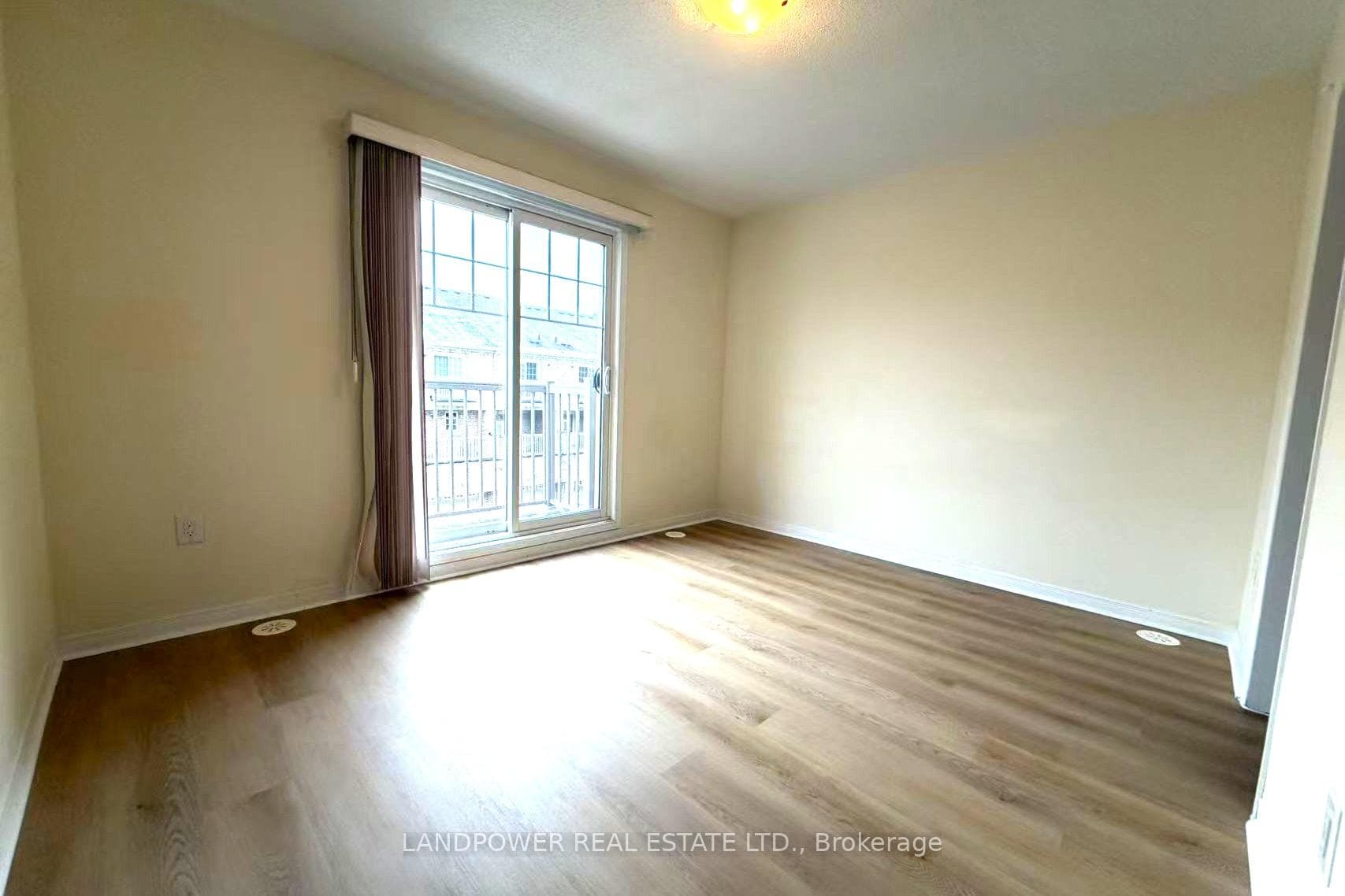 5289 Major Mackenzie Drive photo 22